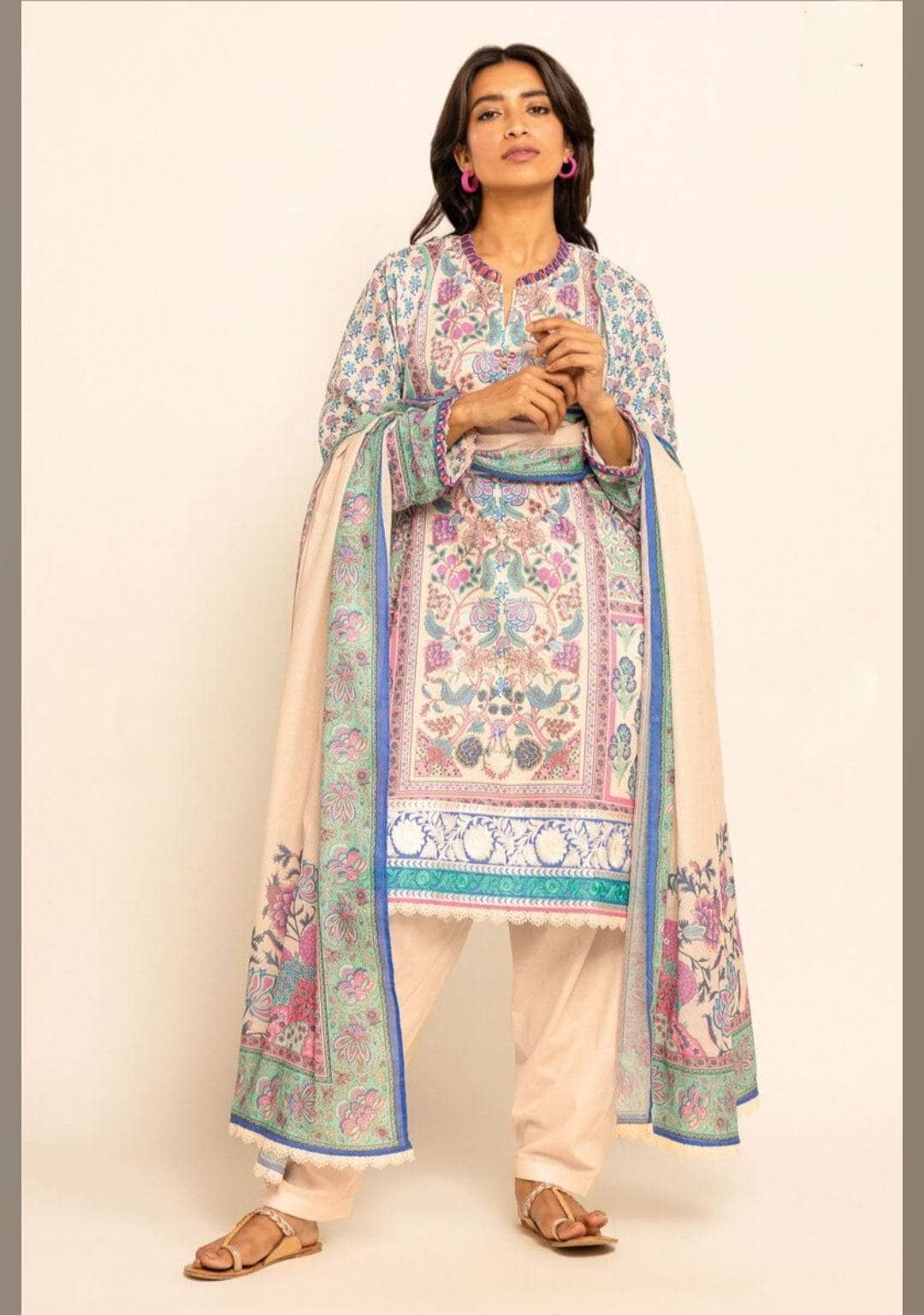 img_khaadi_lawn_23_awwal_boutique