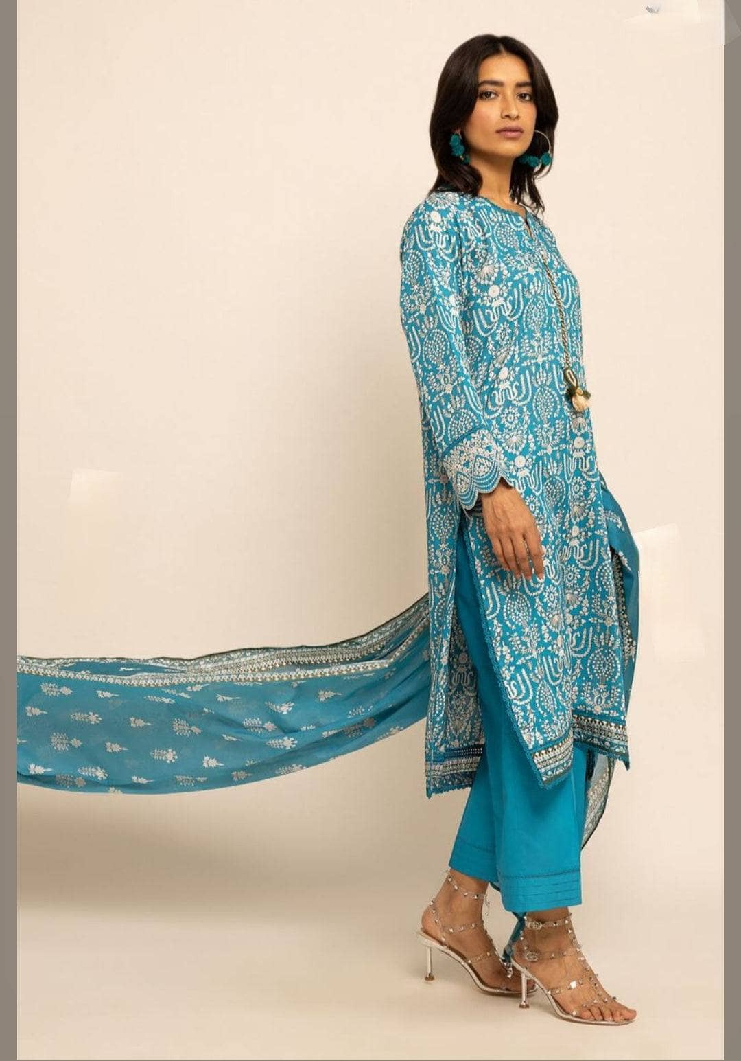 img_khaadi_lawn_24_awwal_boutique