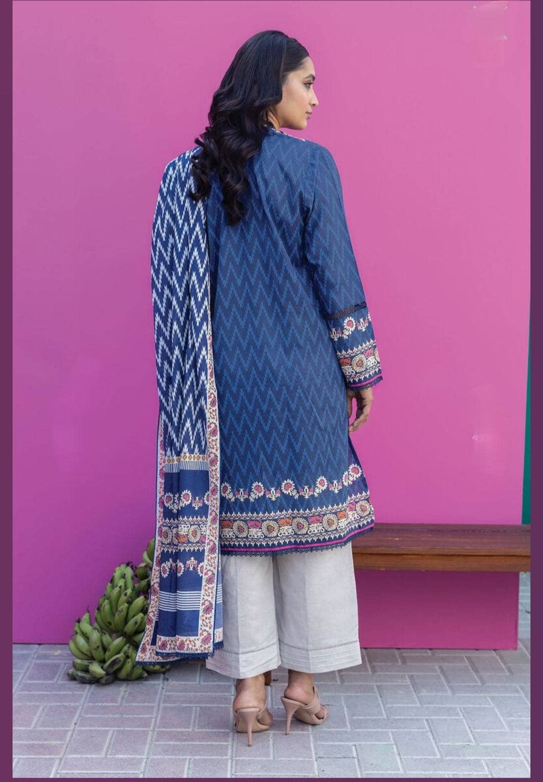 img_khaadi_lawn_23_awwal_boutique