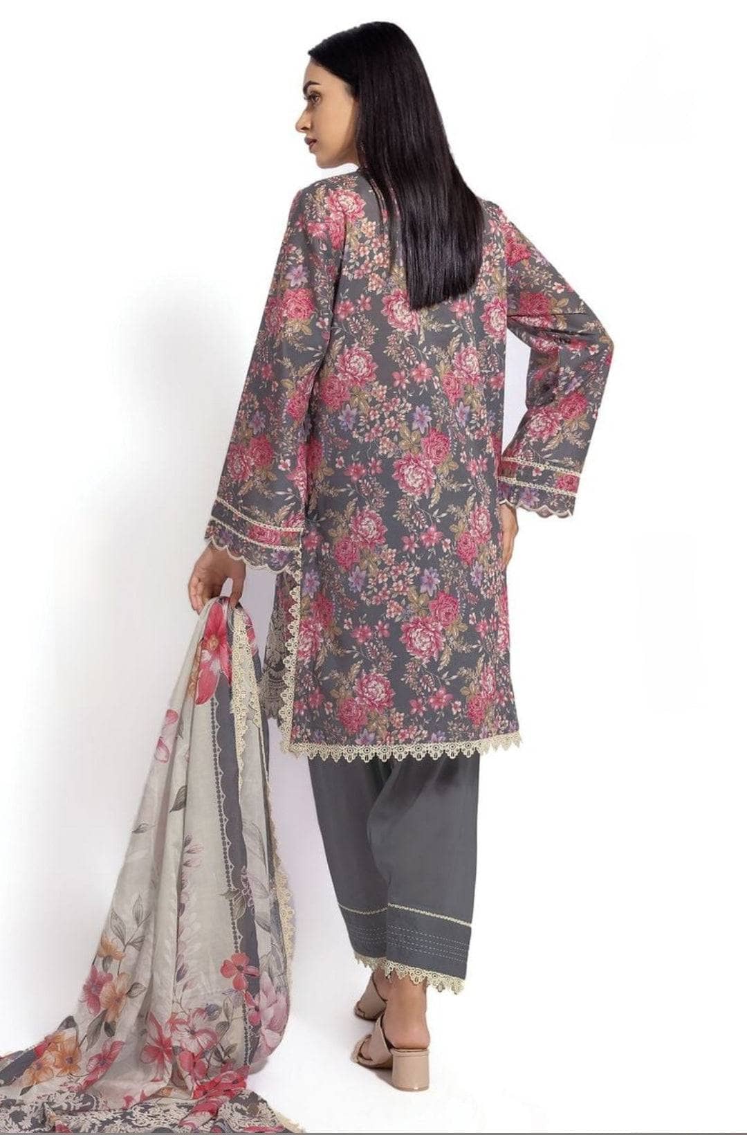 img_khaadi_lawn_24_awwal_boutique