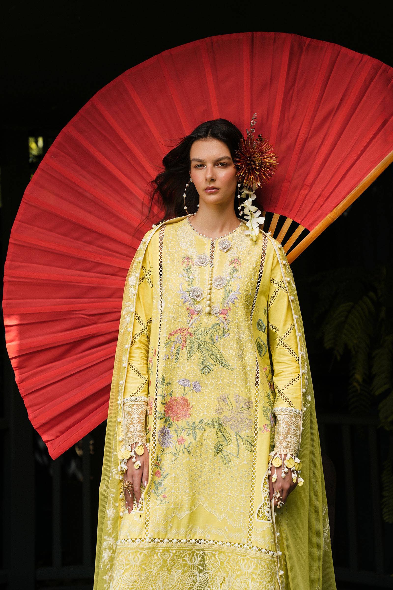 img_sana_safinaz_luxury_lawn_25_awwal_boutique