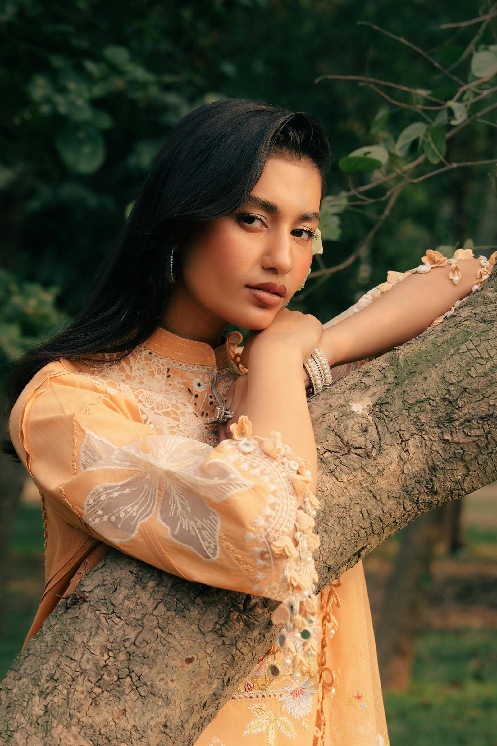 img_sana_safinaz_luxury_lawn_25_awwal_boutique