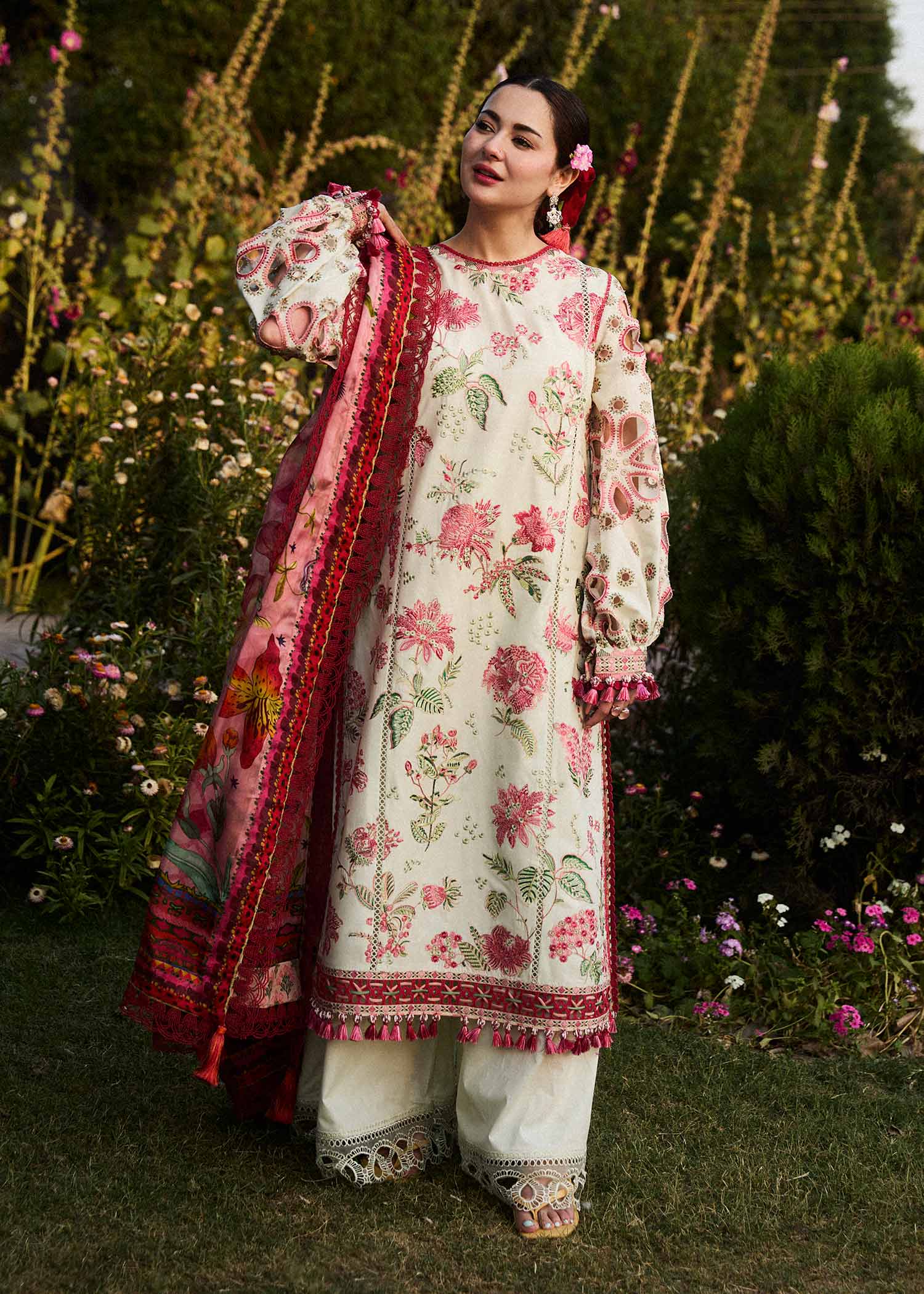 img_hussain_rehar_lawn_awwal_boutique
