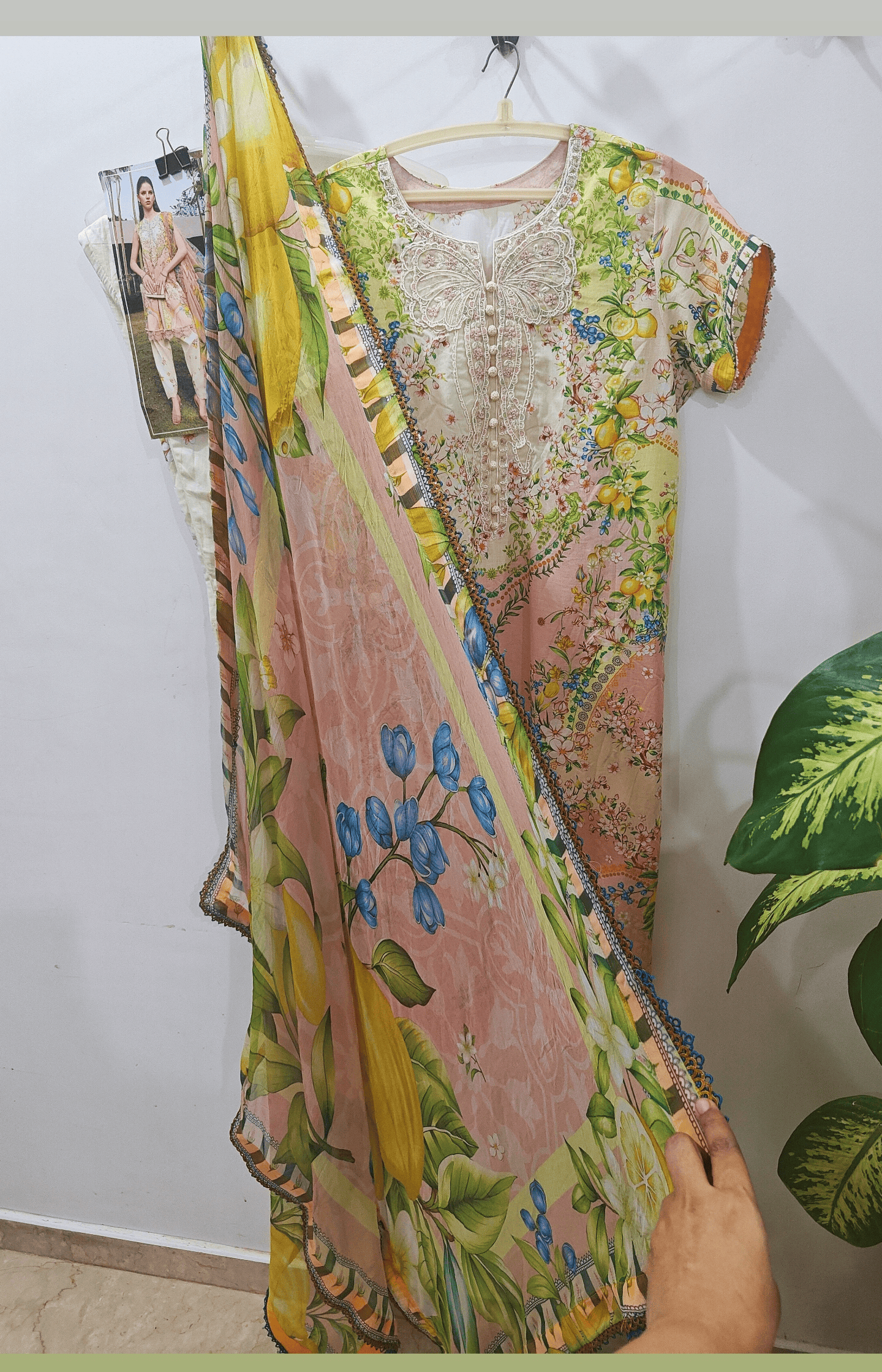 Ready To Wear/Stitched Maria B M Prints 26/Size L/8A/Lemon Yellow