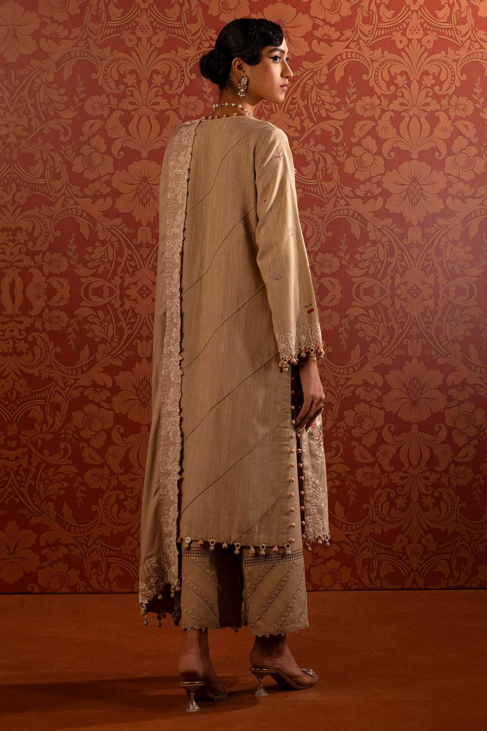 img_sana_safinaz_muzlin_24_fall_edit_24_awwal_boutique