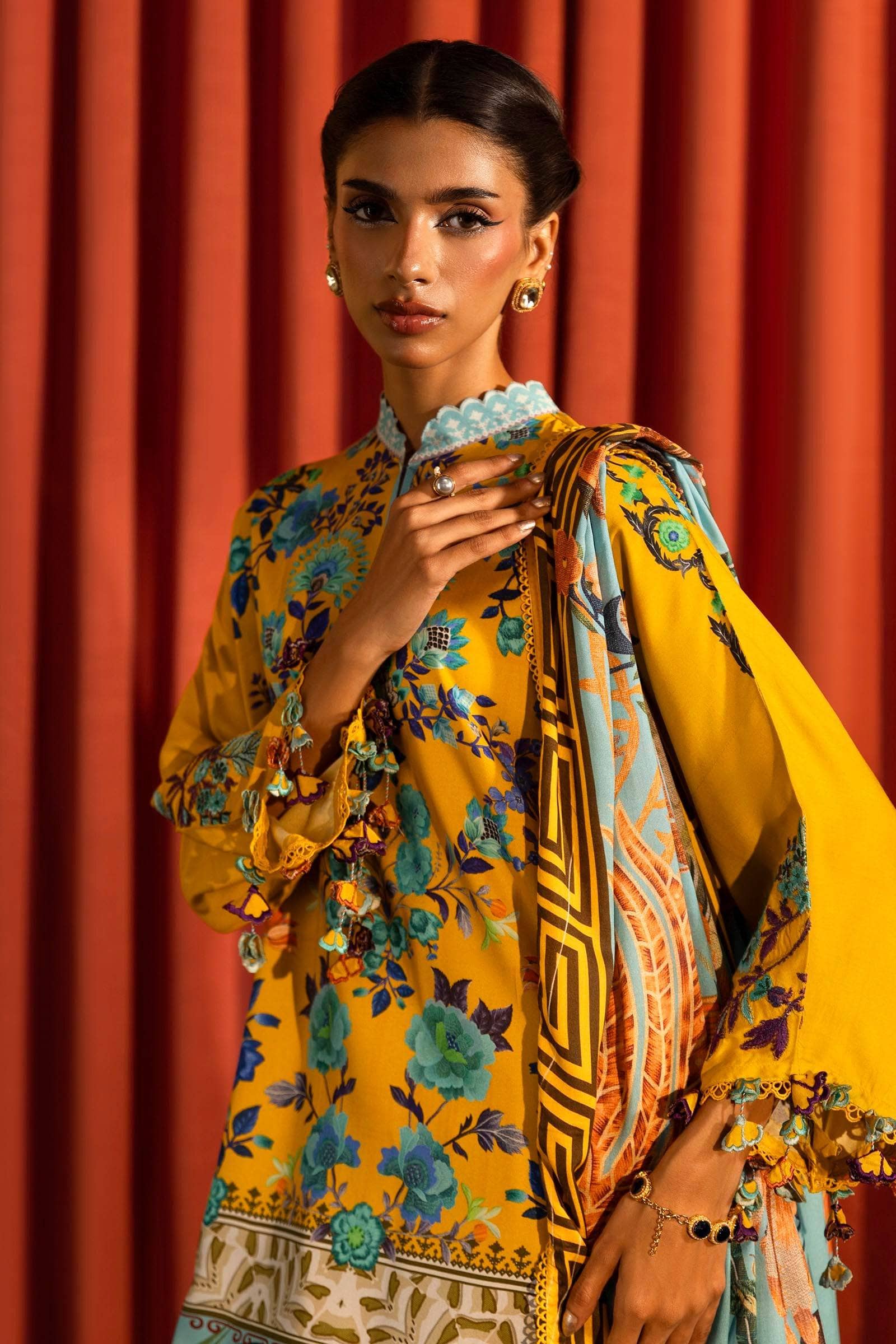 img_sana_safinaz_muzlin_24_fall_edit_24_awwal_boutique