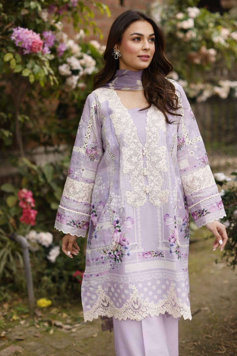 img_manara_by_maria_asif_baig_awwal_boutique