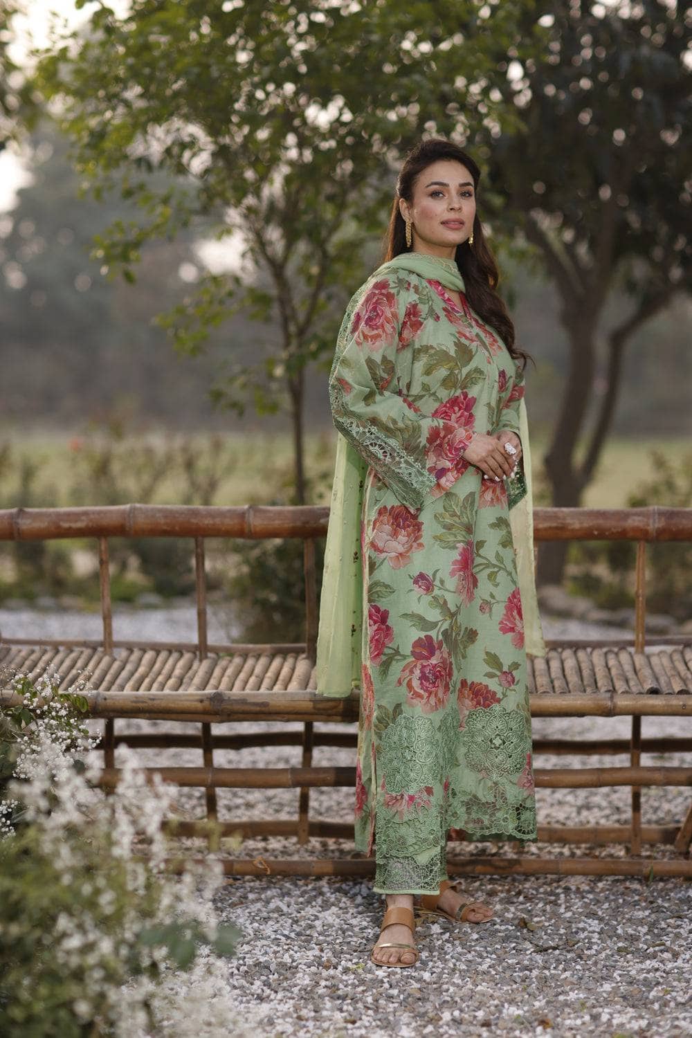img_manara_by_maria_asif_baig_awwal_boutique