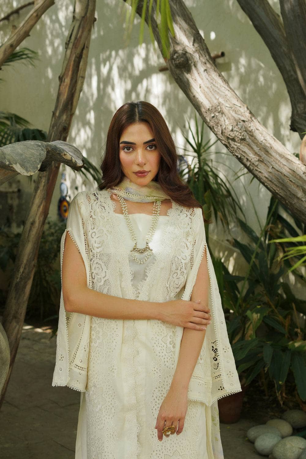 img_manara_by_maria_asif_beig_lawn_awwal_boutique