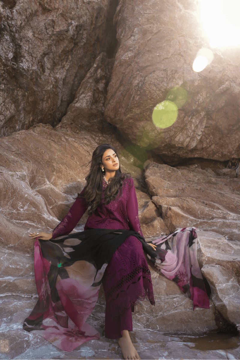 img_manra_lawn_awwal_boutique