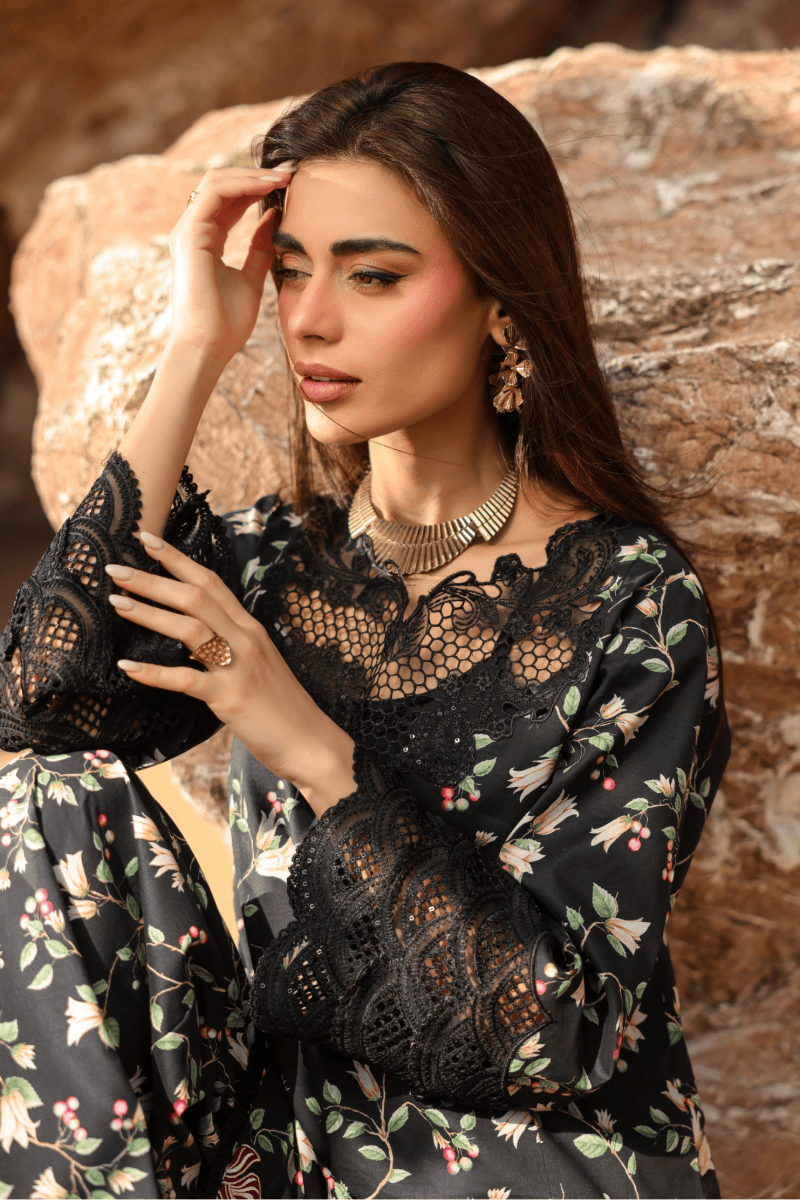 img_manra_lawn_awwal_boutique