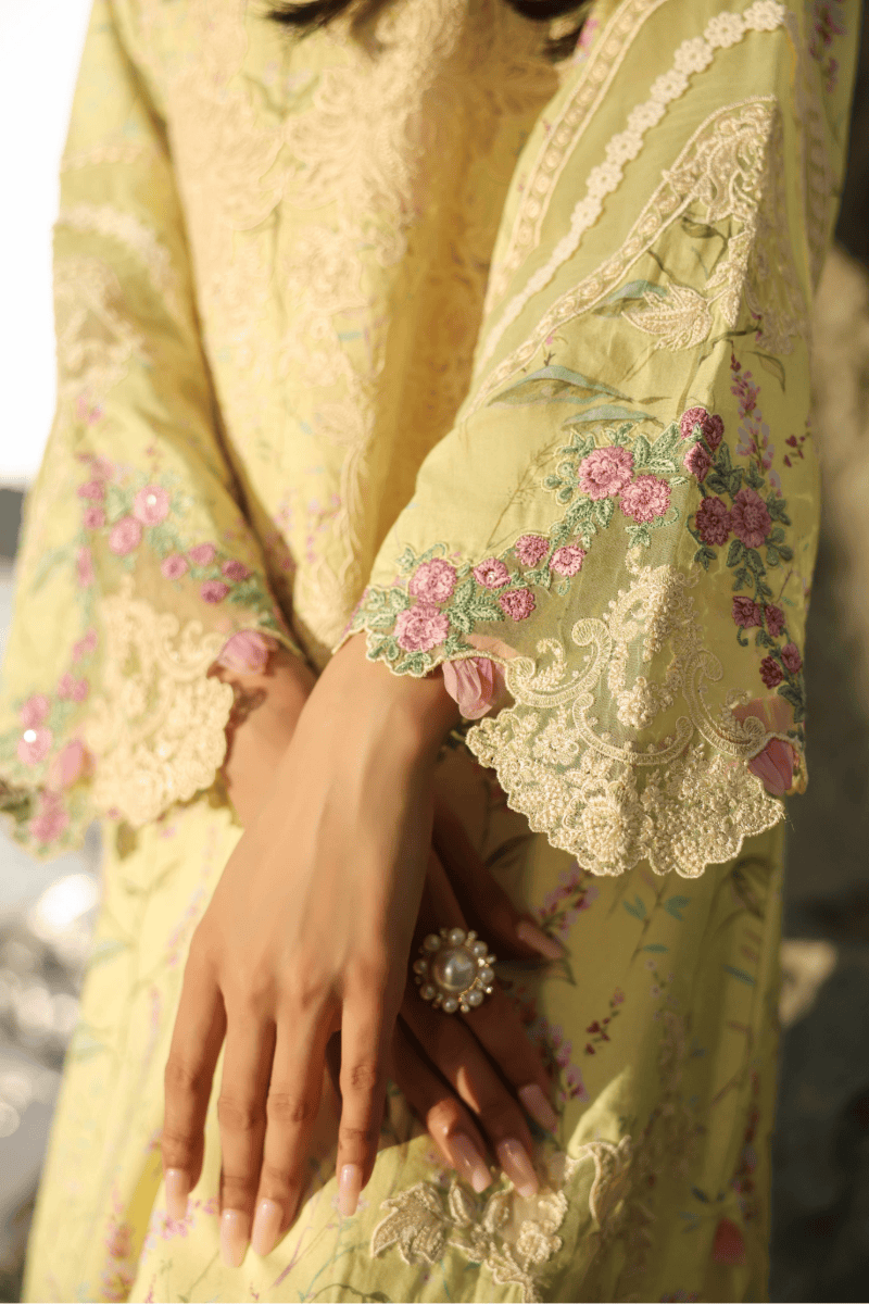 img_manara_luxury_lawn_awwal_boutique
