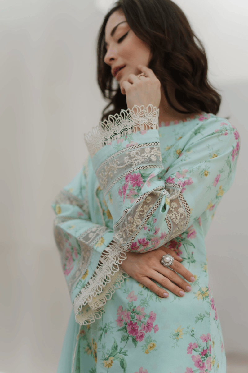 img_manara_lawn_awwal_boutique