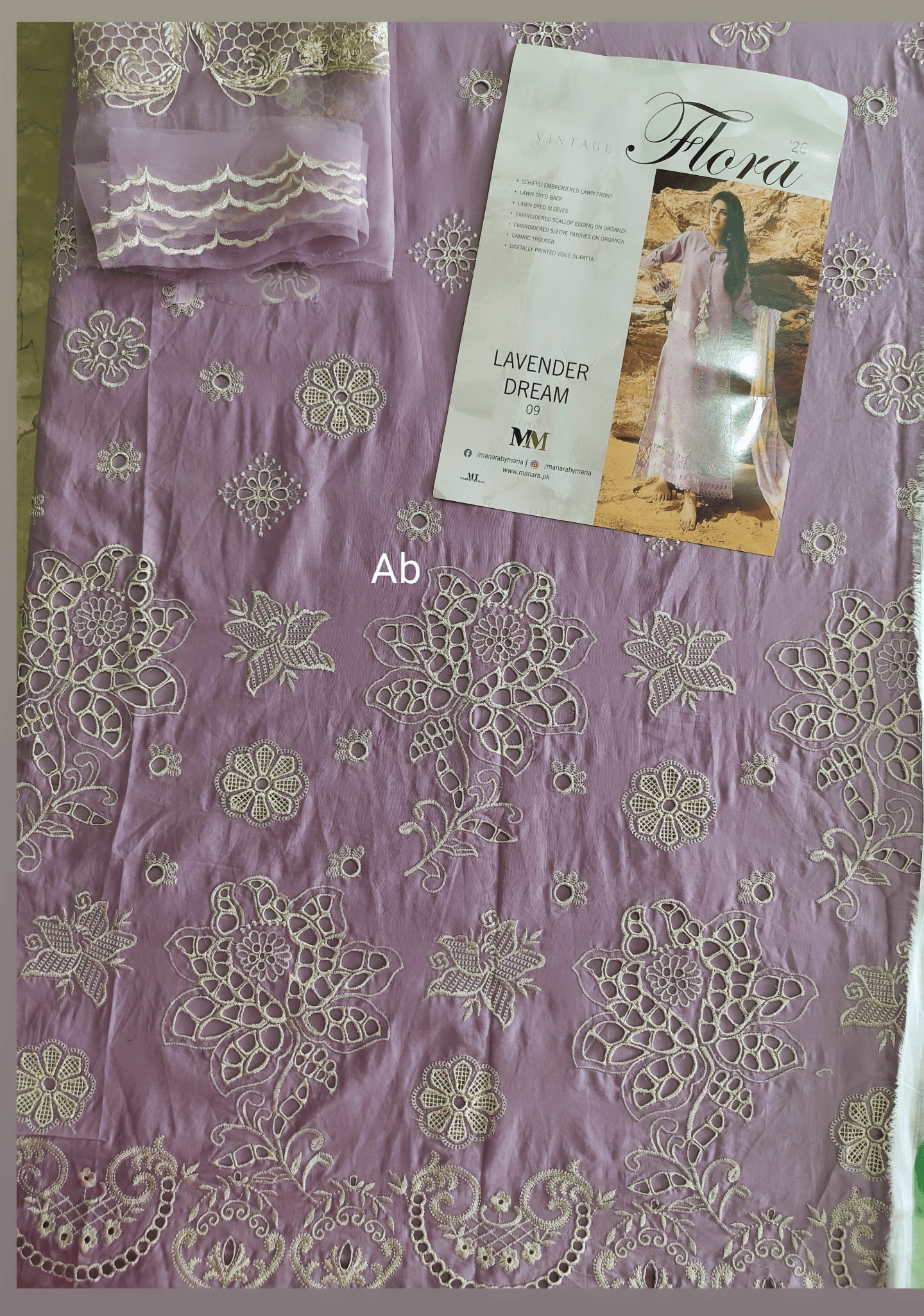 Open Pic/Sale‼️Manara Luxury Lawn 26/LAVENDER DREAMS