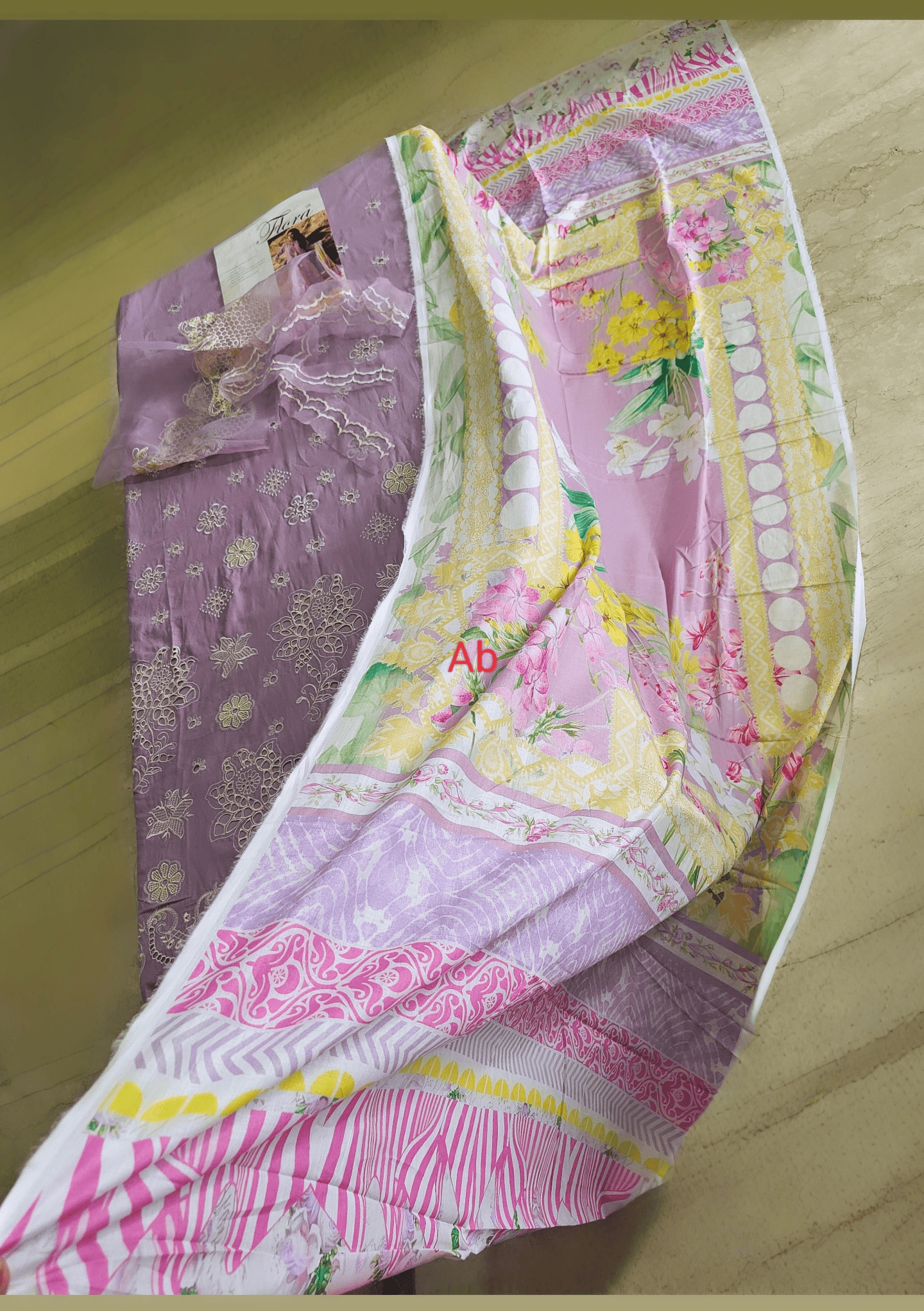 Open Pic/Sale‼️Manara Luxury Lawn 26/LAVENDER DREAMS