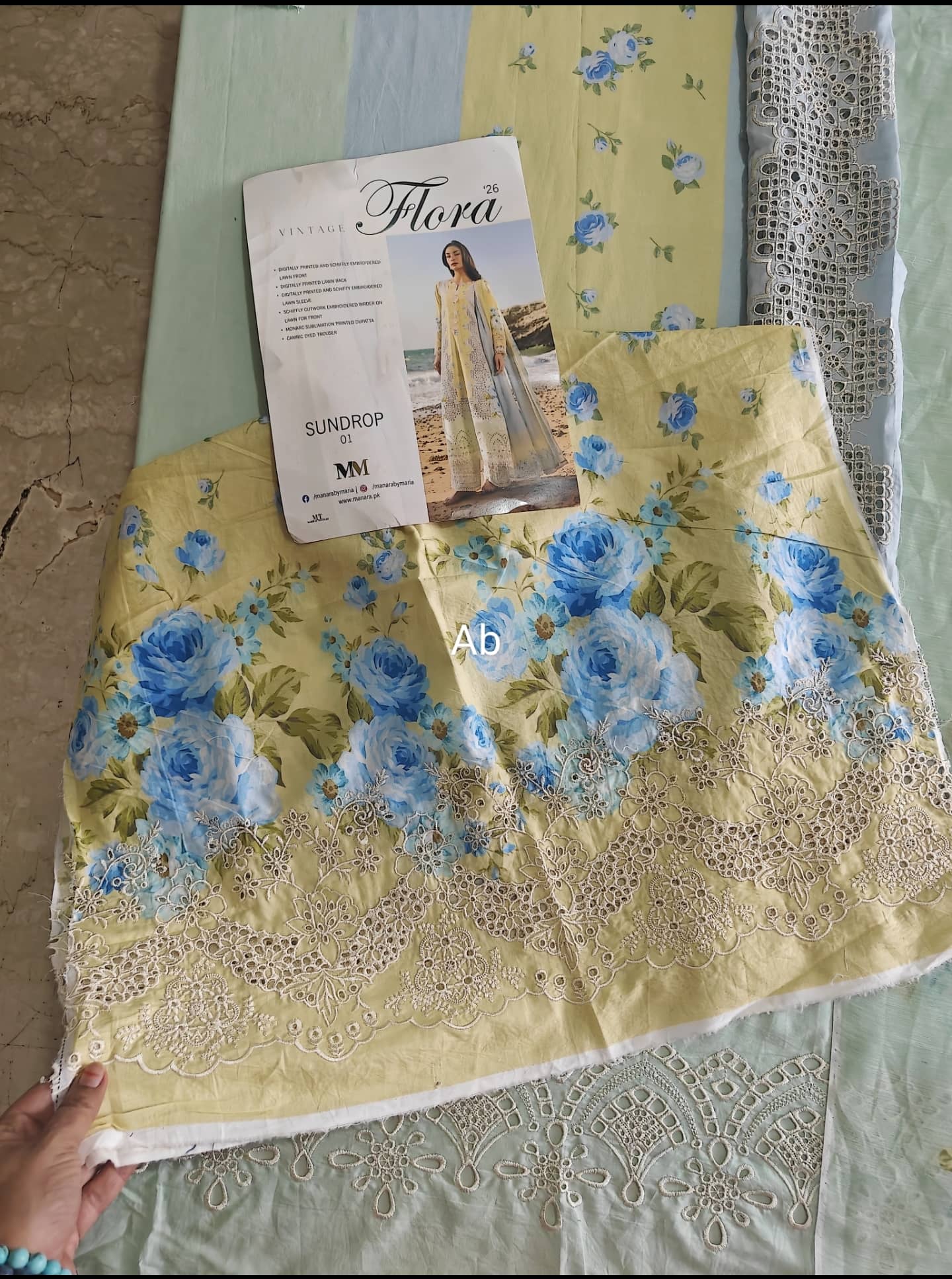 Sale‼️Manara Luxury Lawn 26/Sundrop/Lemon