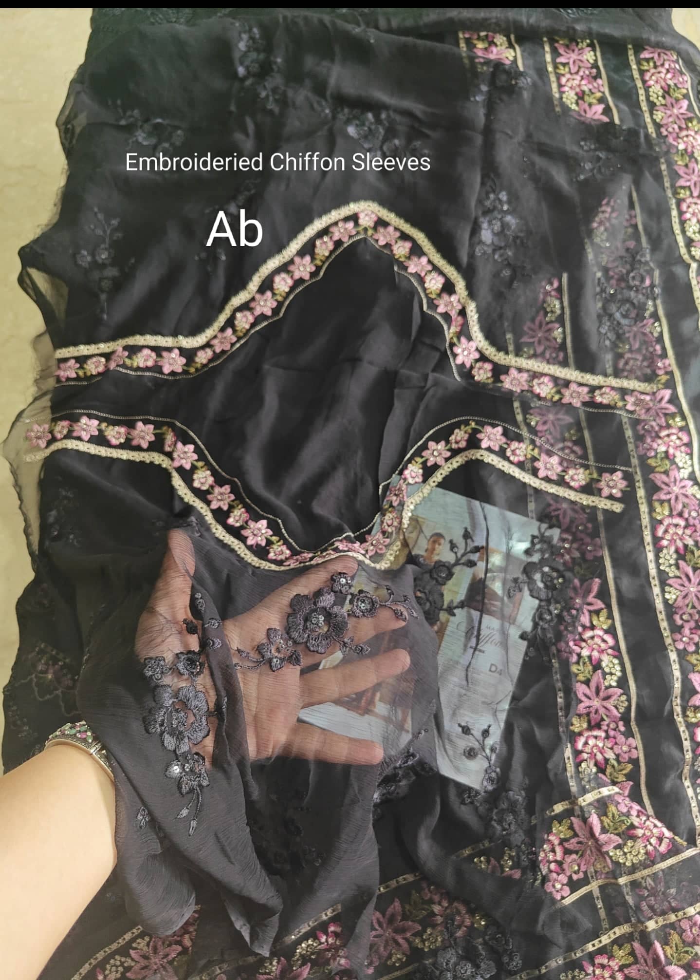 Maria B Chiffon open pics Open Pic/Maria B Chiffon 25/MPC-25-104/Black