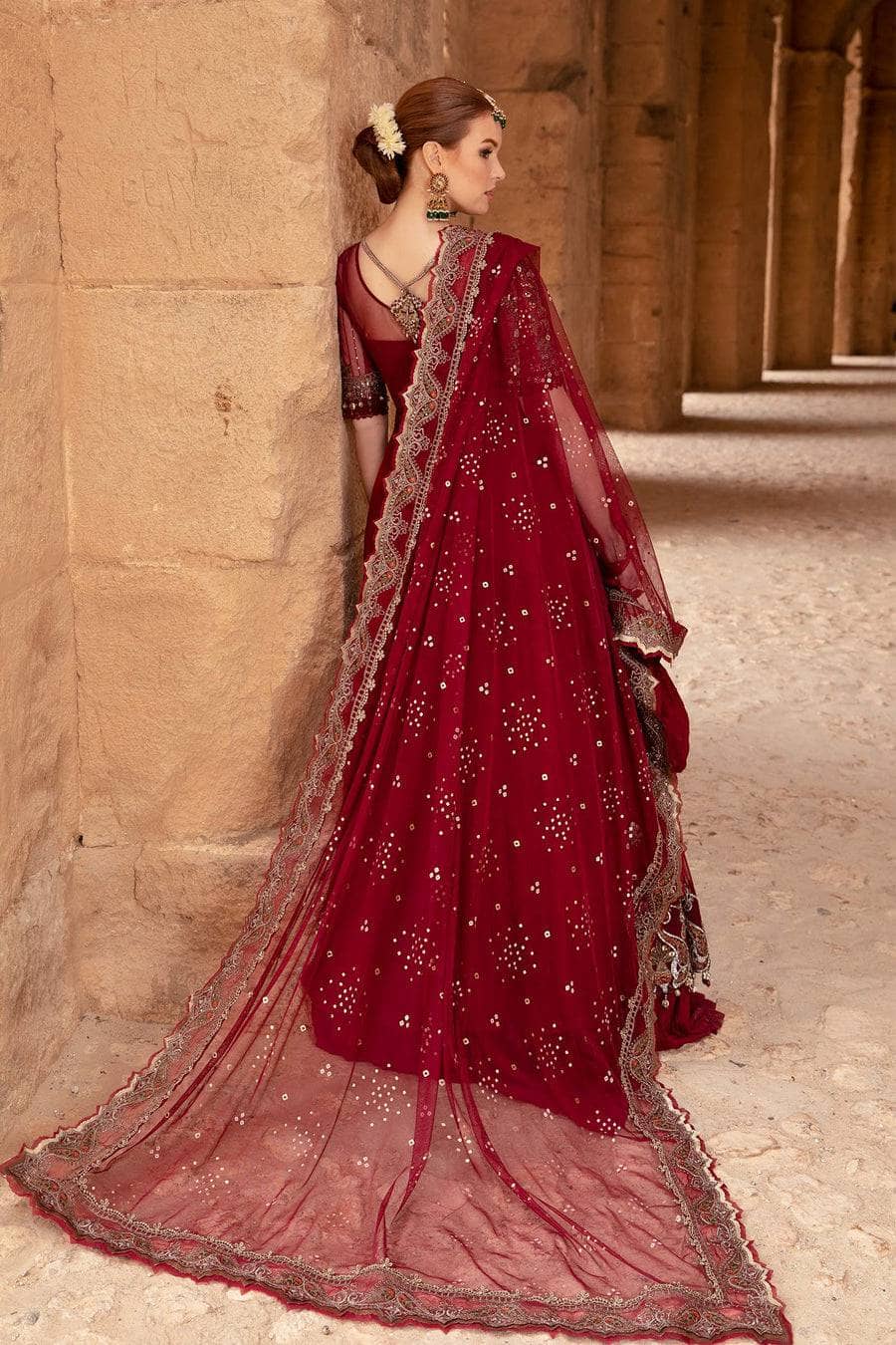 img_maria_b_lawn_24_awwal_boutique