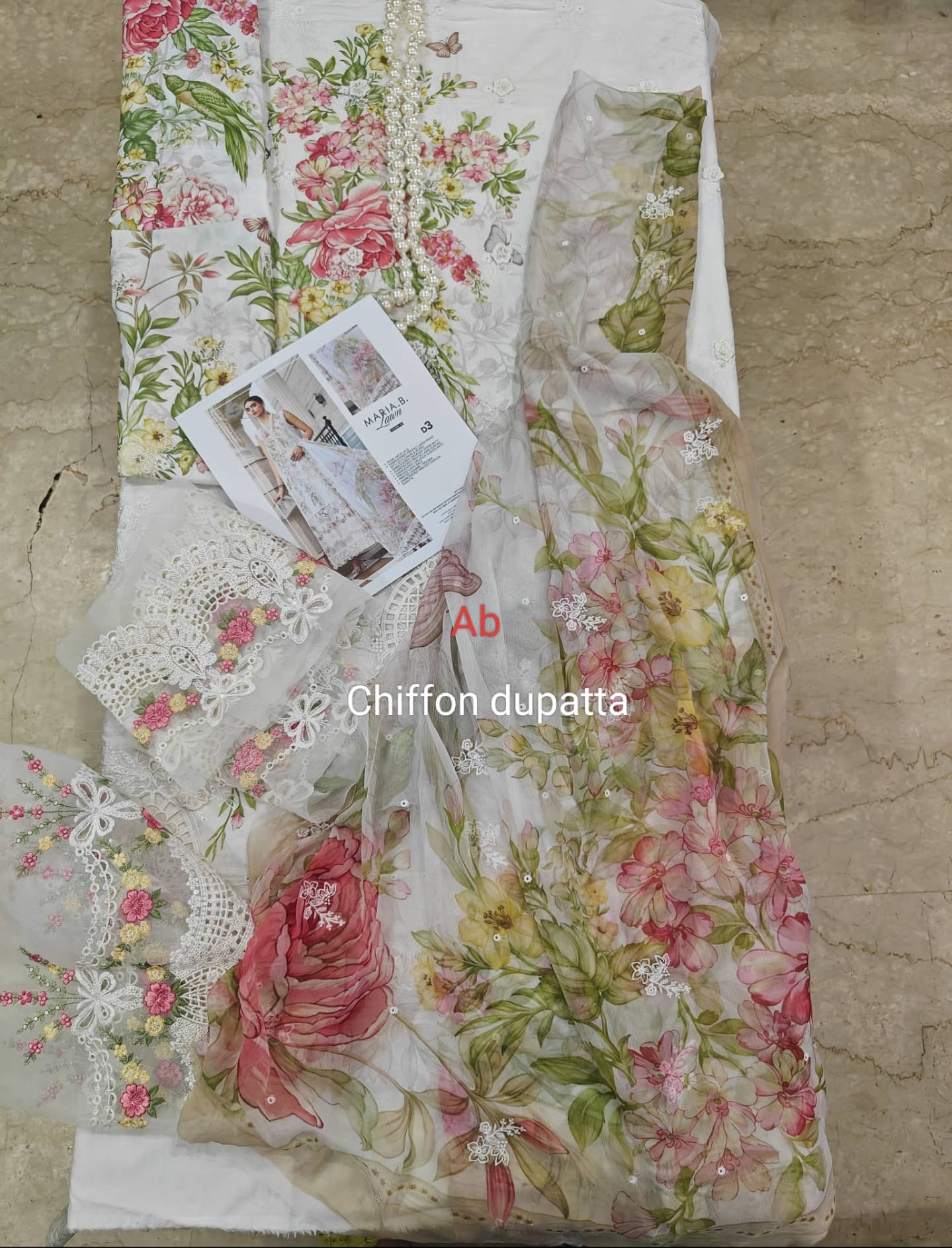 Open Pic/Hot🔥Seller‼️ Maria B Luxury Lawn 26/Vol 2/D-03/Off White