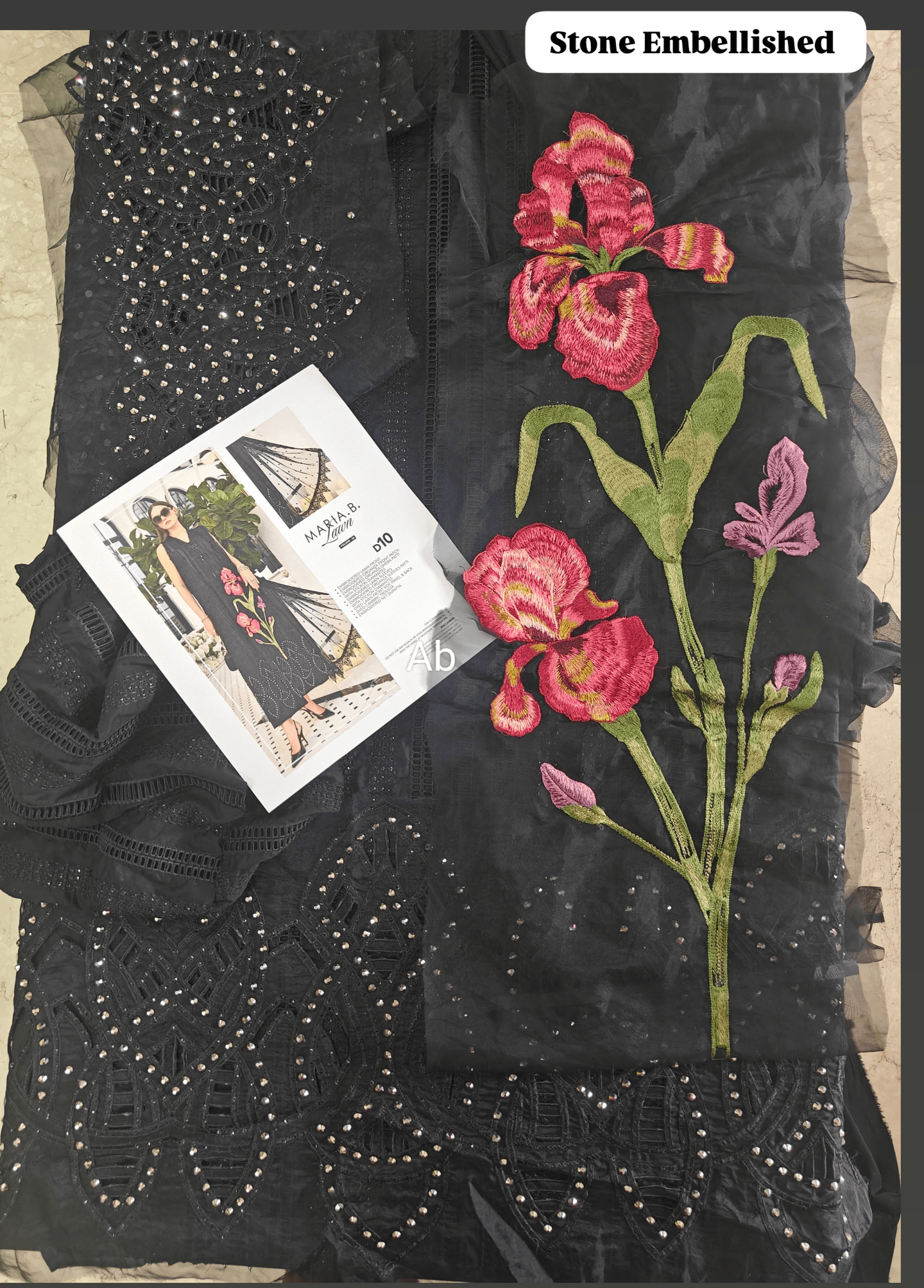 Open Pic/Hot🔥Seller‼️ Maria B Luxury Lawn 26/Vol 2/D-10/Black