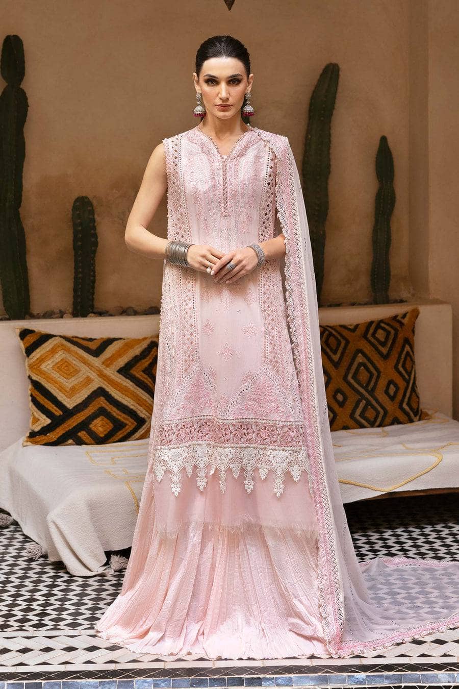 Maria B Lawn Pakistani Suit Restocked/Maria B Luxury Lawn 25/11A/Powder Pink