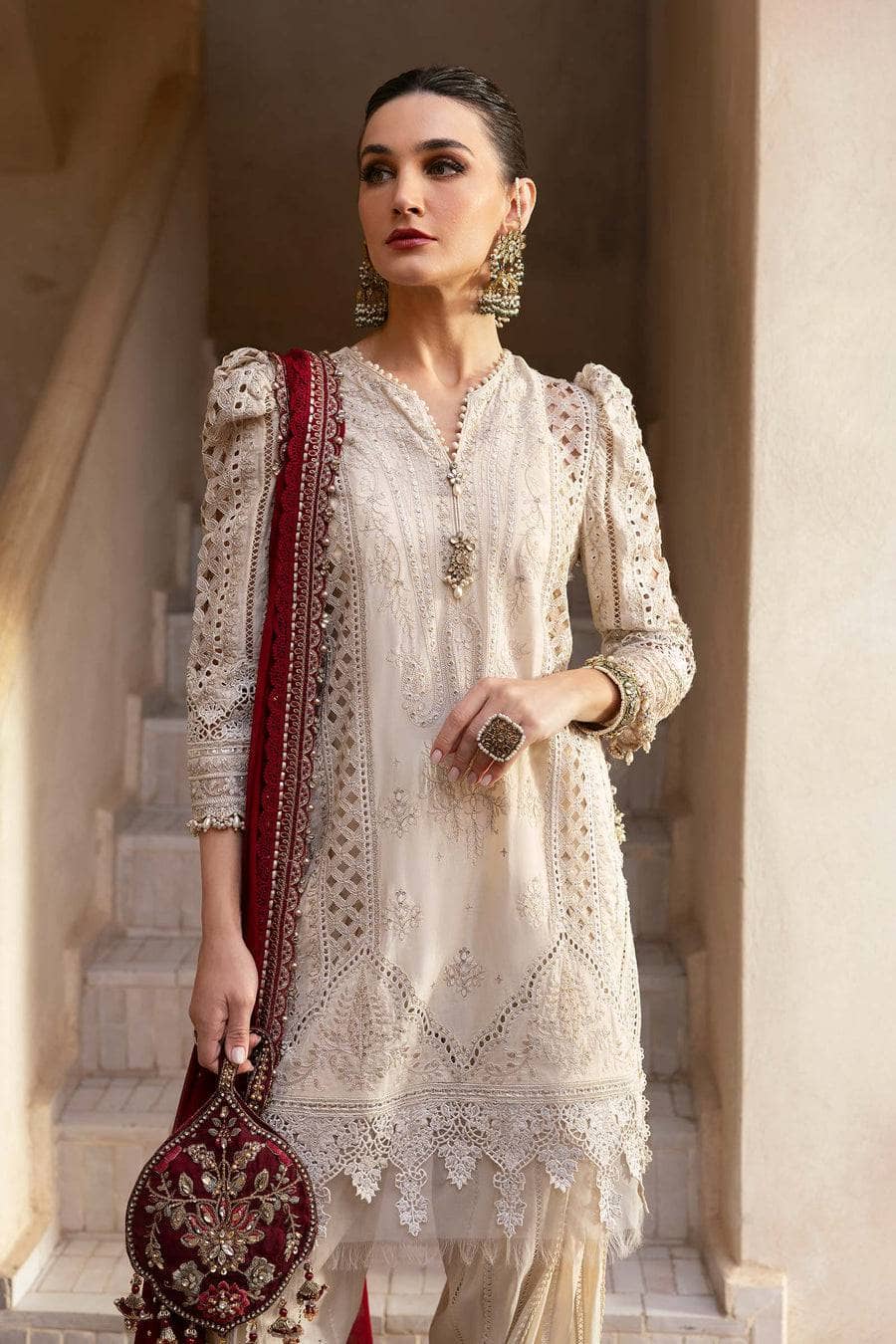 Maria B Lawn Pakistani Suit Restocked/Maria B Luxury Lawn 25/11B/Beige