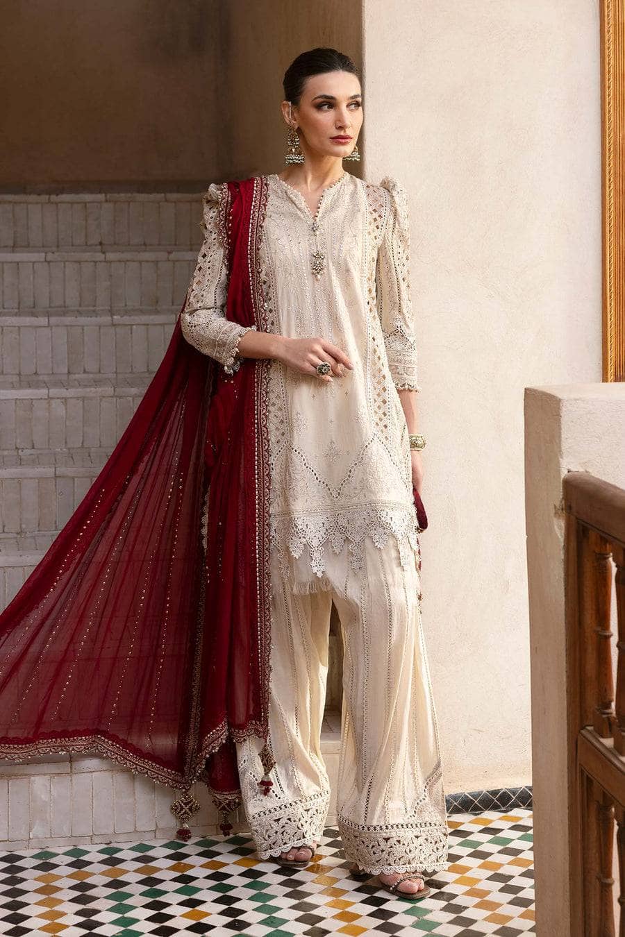 Maria B Lawn Pakistani Suit Restocked/Maria B Luxury Lawn 25/11B/Beige