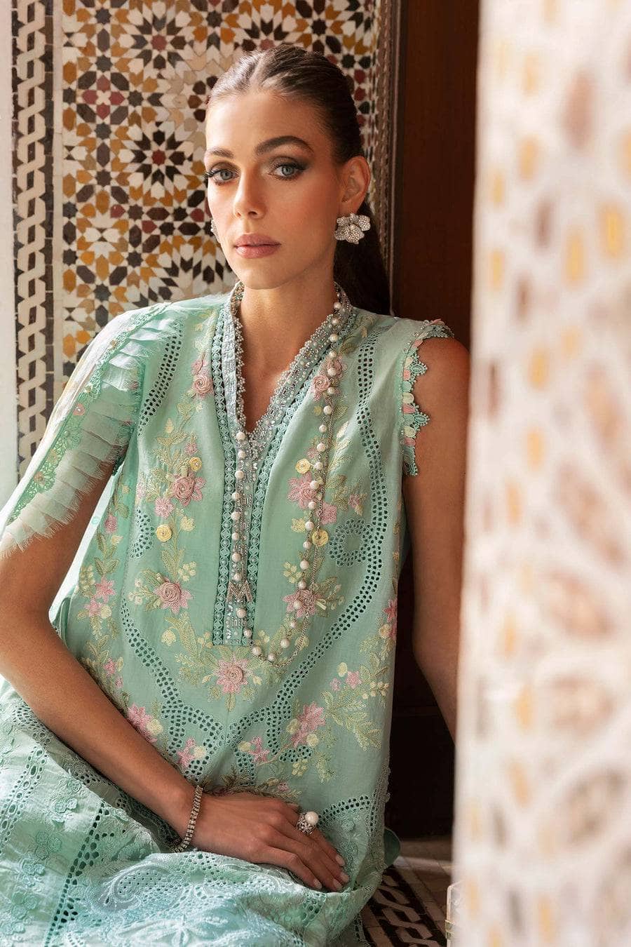 Maria B Lawn Pakistani Suit Restocked/Maria B Luxury Lawn 25/14A/Aqua