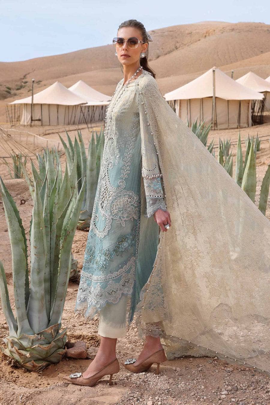 Maria B Lawn Pakistani Suit Restocked/Maria B Luxury Lawn 25/15B/Beige&Sea Green
