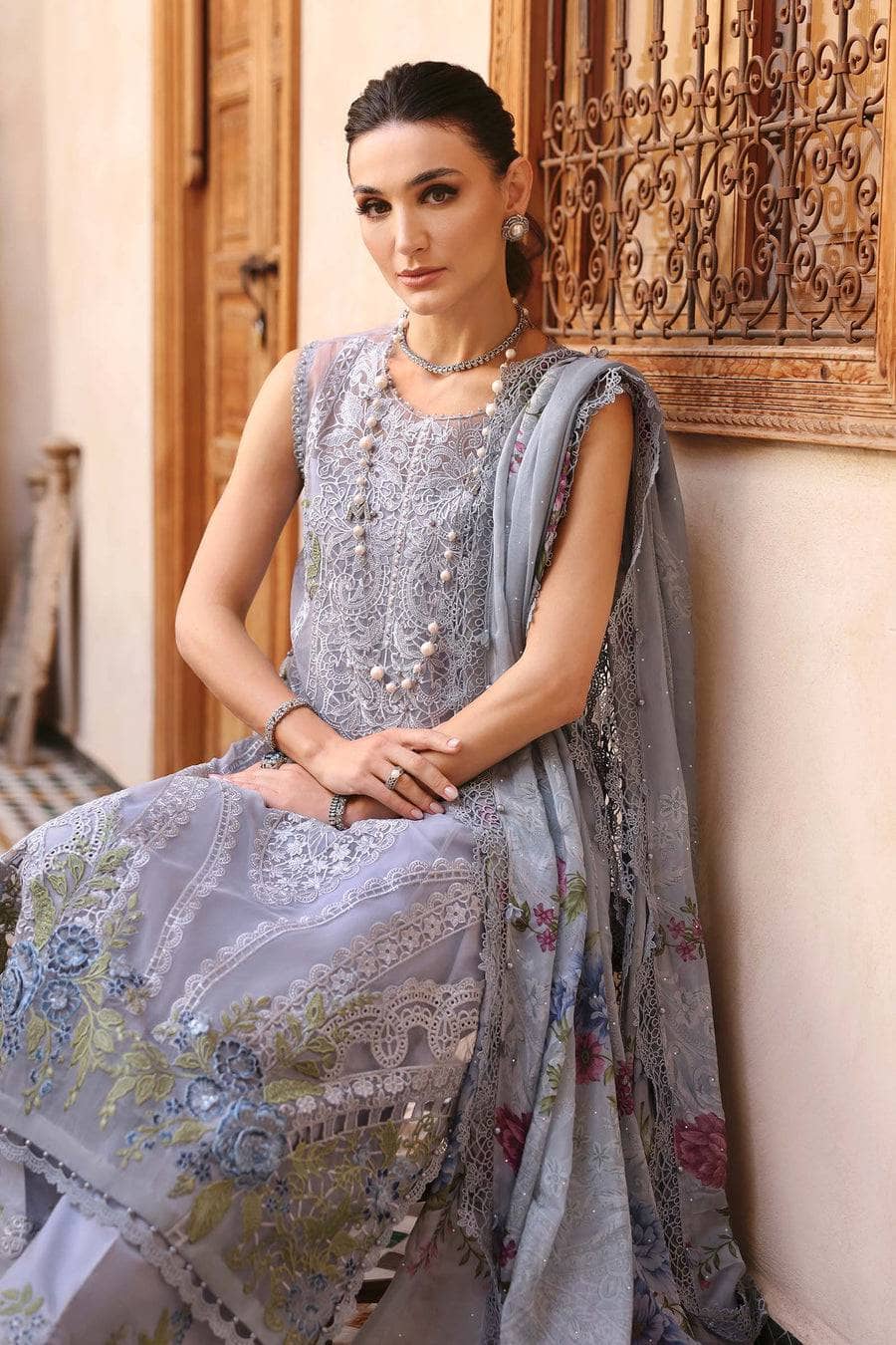 Maria B Lawn Pakistani Suit Restocked/Maria B Luxury Lawn 25/9B/Ice Blue