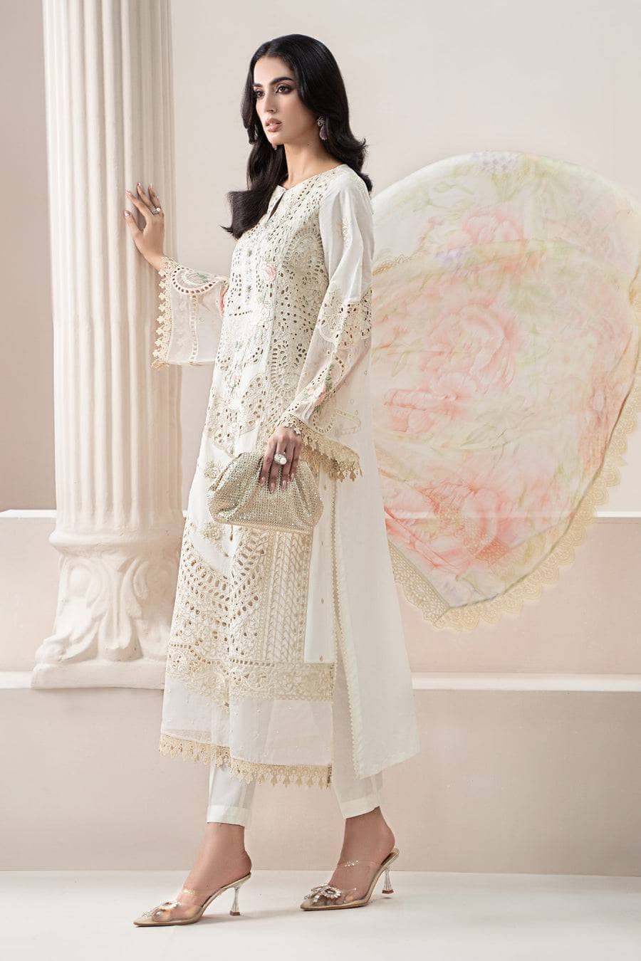 Restocked/Maria B Luxury Lawn 25/Vol 2/D 7/Off White
