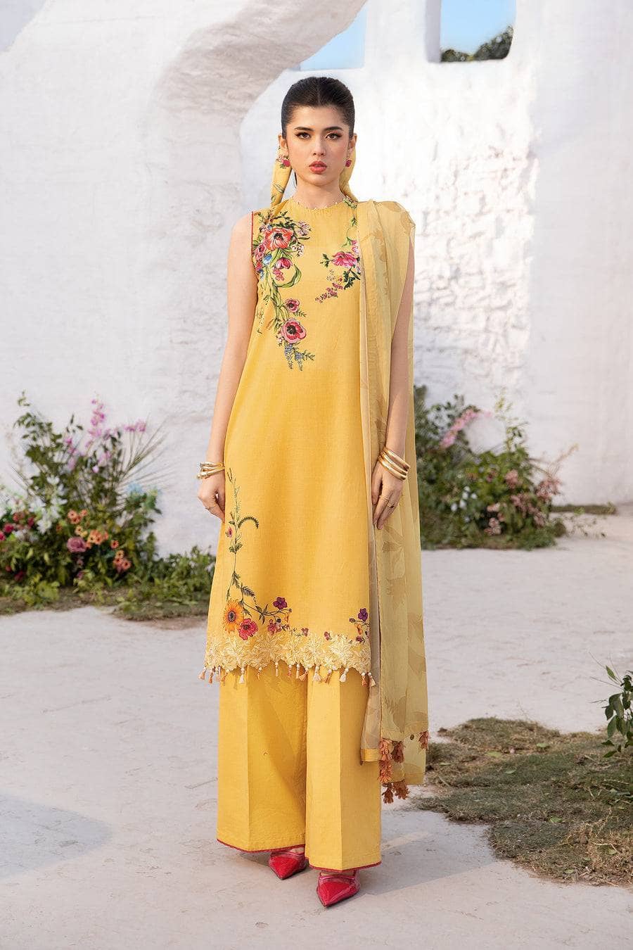 img_maria_b_m_basic_awwal_boutique