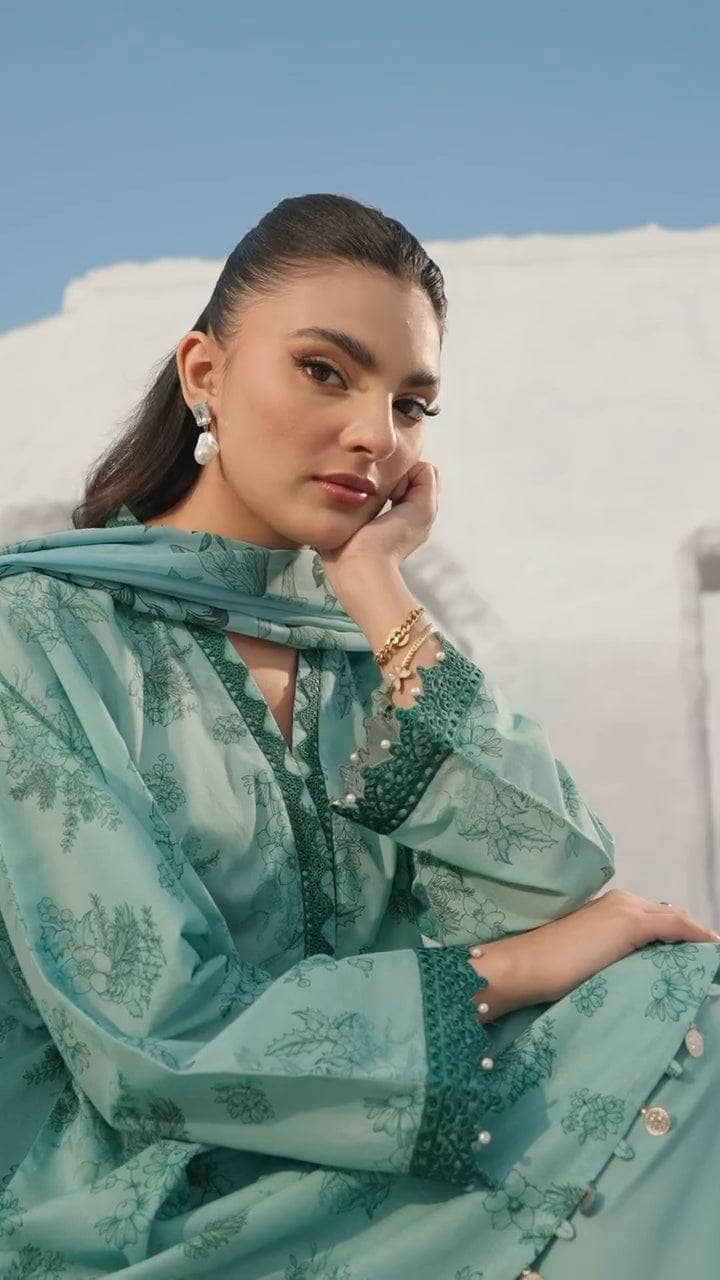 Maria B M Basics Lawn Pakistani Suits Maria B M Basics 25/Vol 1/8B