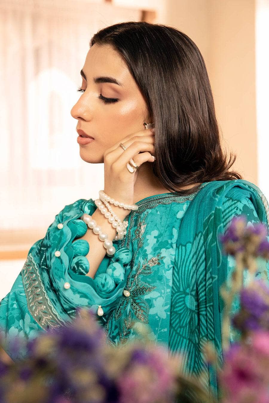 img_maria_b_m_basics_lawn_awwal_boutique