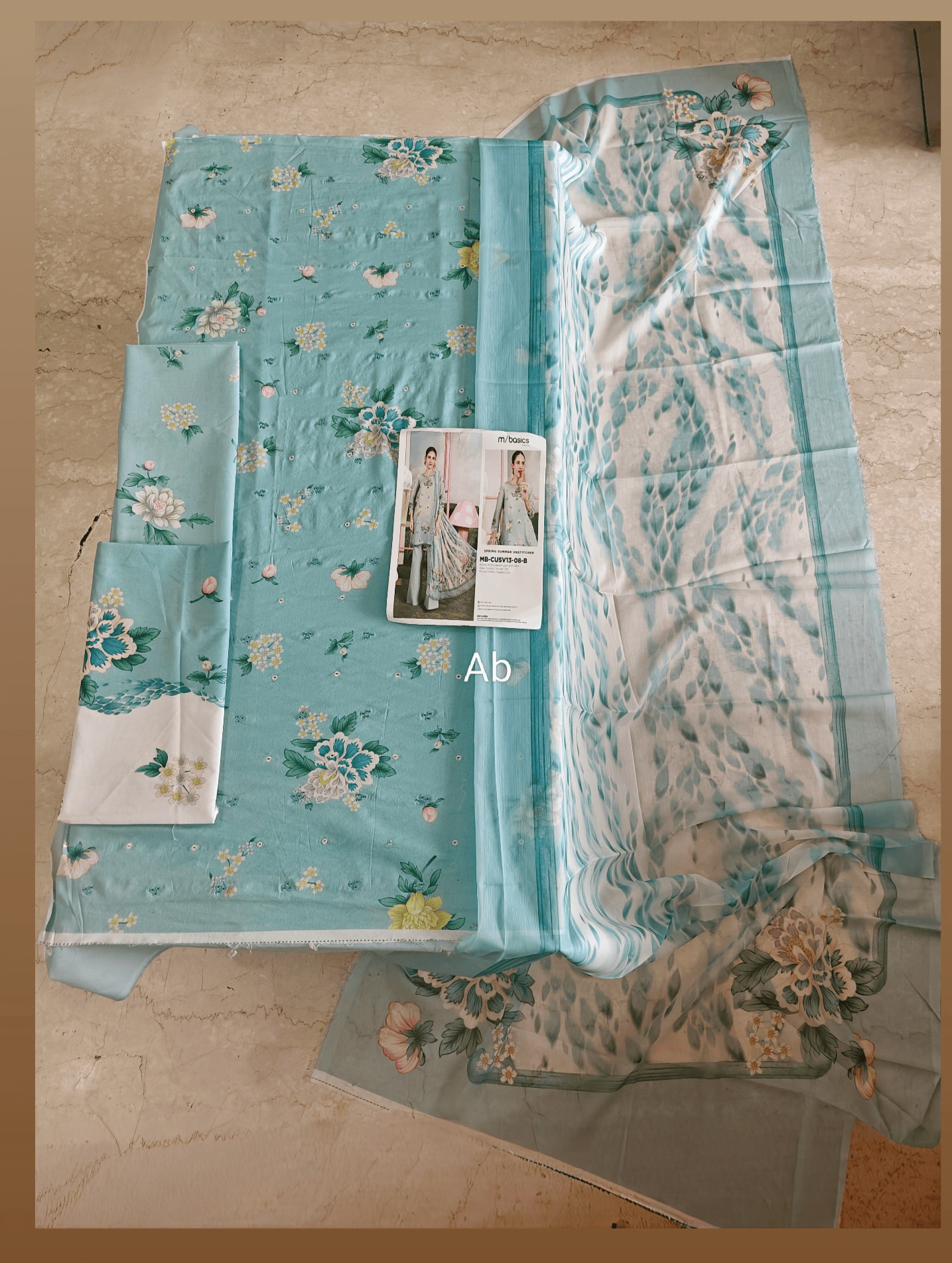 img_maria_b_m_basics_awwal_boutique