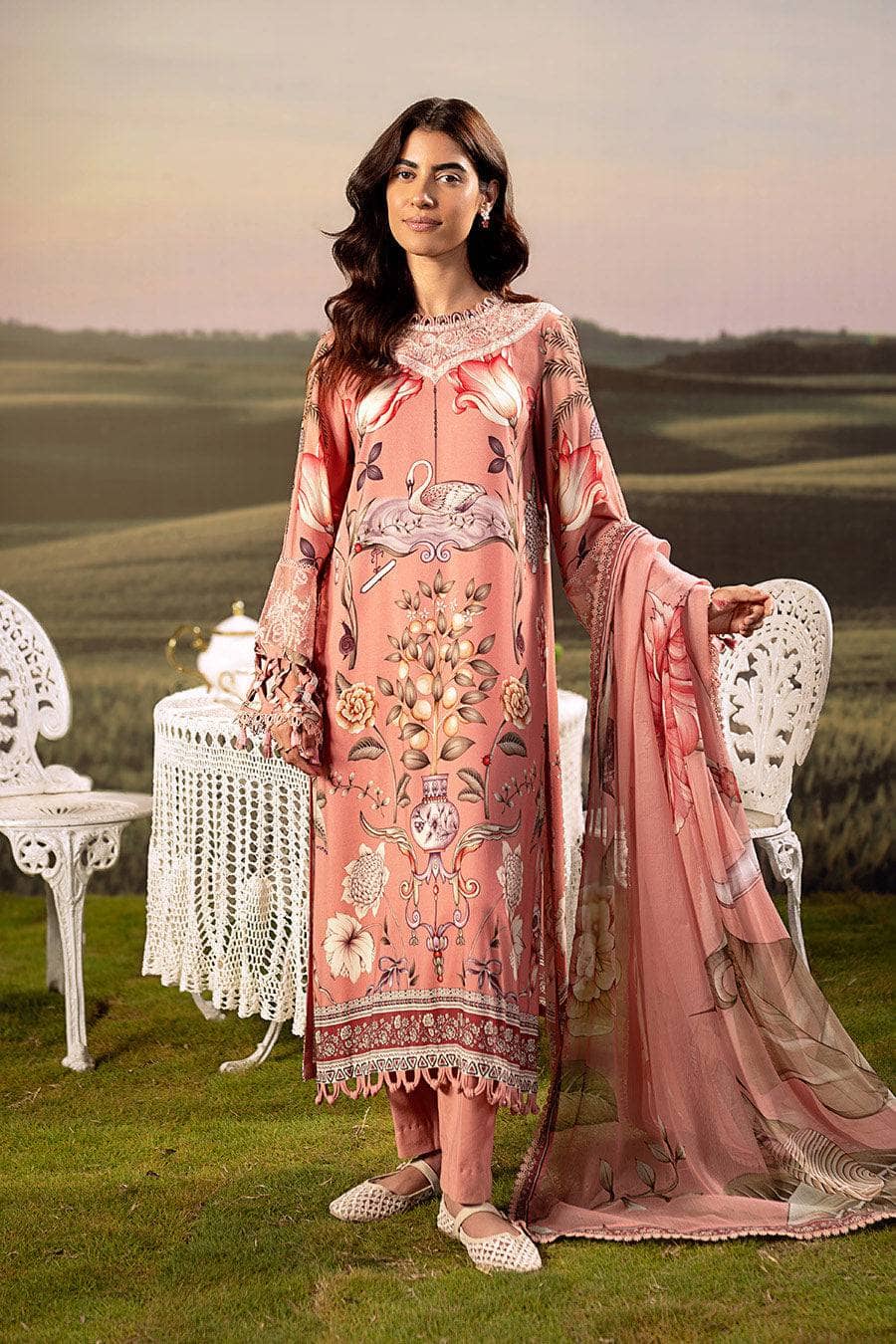 img_maria_b_m_basics_awwal_boutique