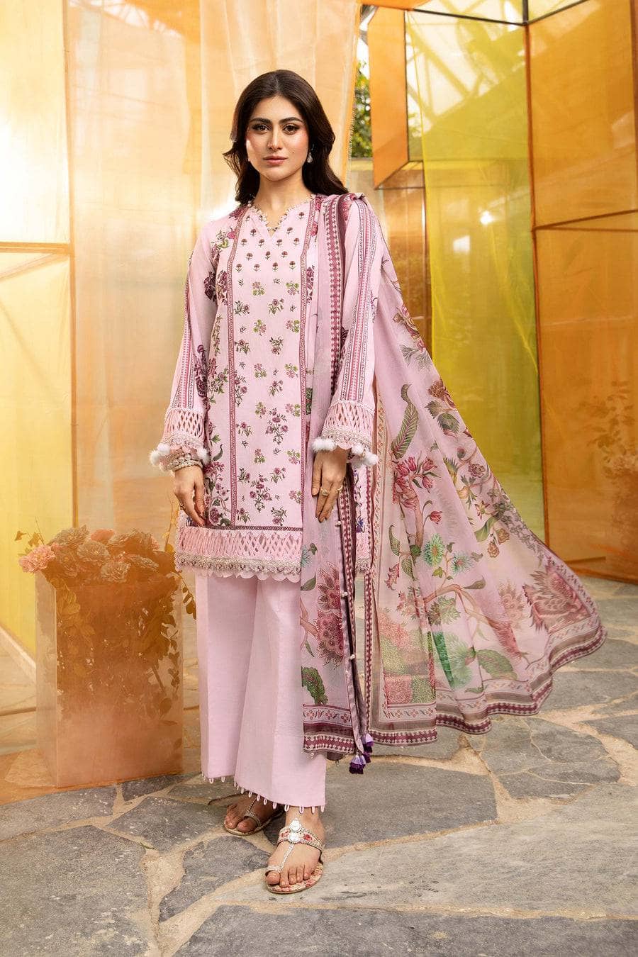 img_maria_b_m_basics_lawn_awwal_boutique