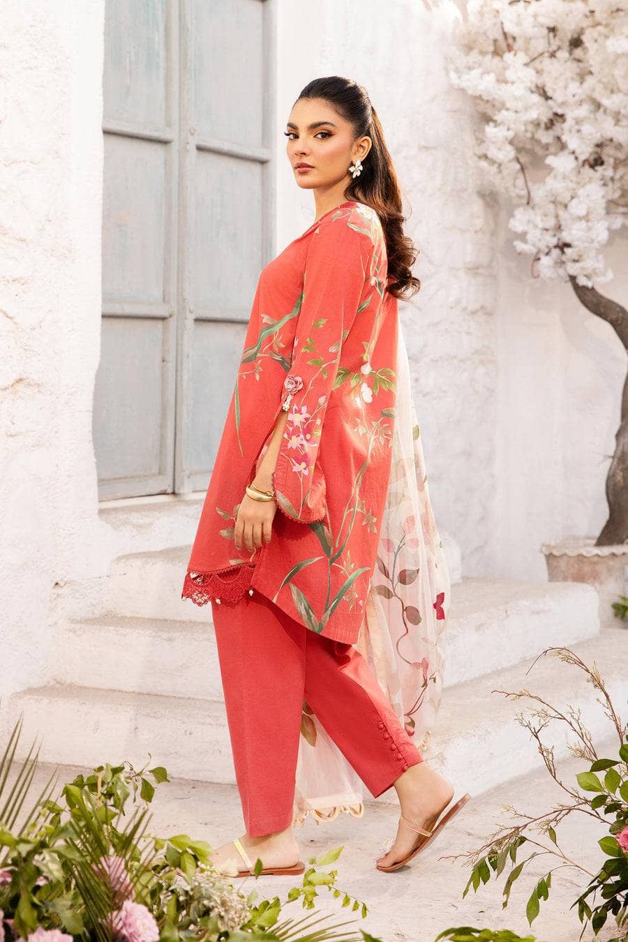 img_maria_b_m_basics_lawn_awwal_boutique