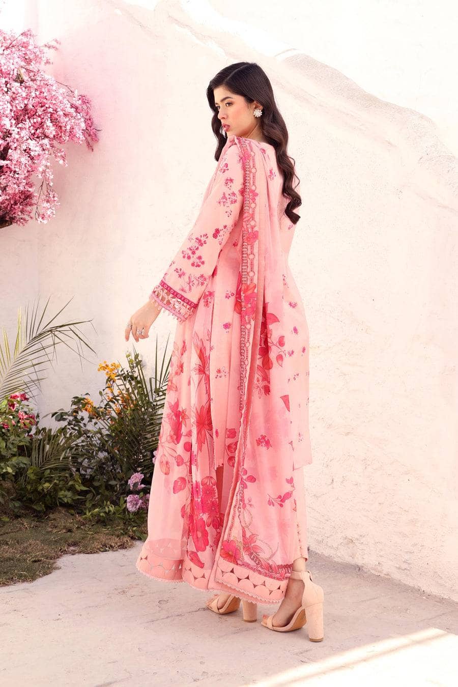 img_maria_b_m_basics_lawn_awwal_boutique