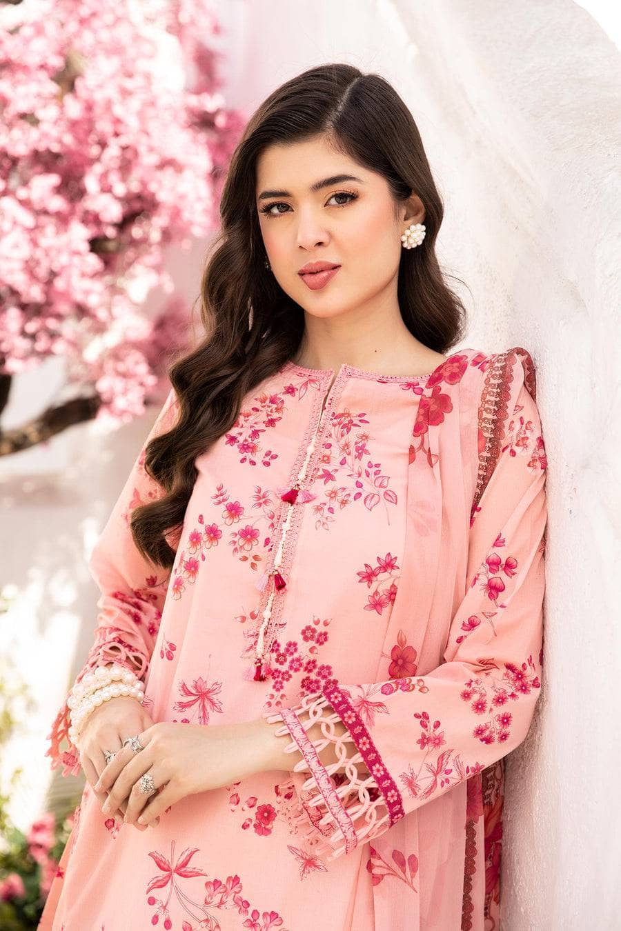 img_maria_b_m_basics_lawn_awwal_boutique