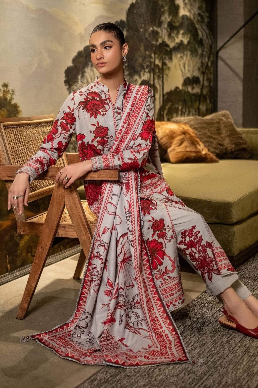 img_maria_b_m_basics_awwal_boutique