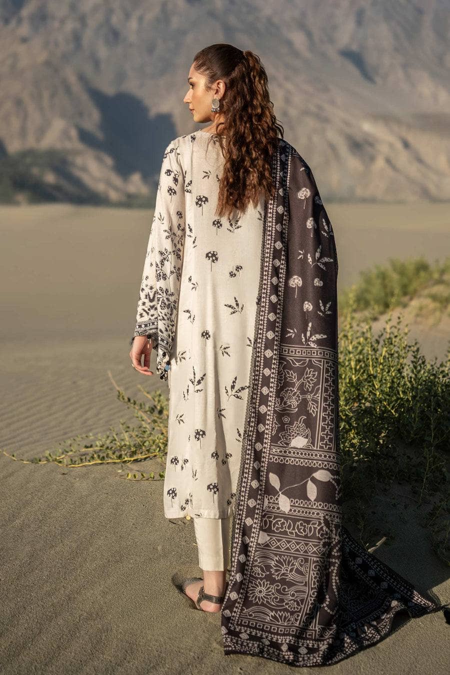 Maria B M Basics Winter Pakistani Suits Maria B M Basics/Fall-Winter/7 A