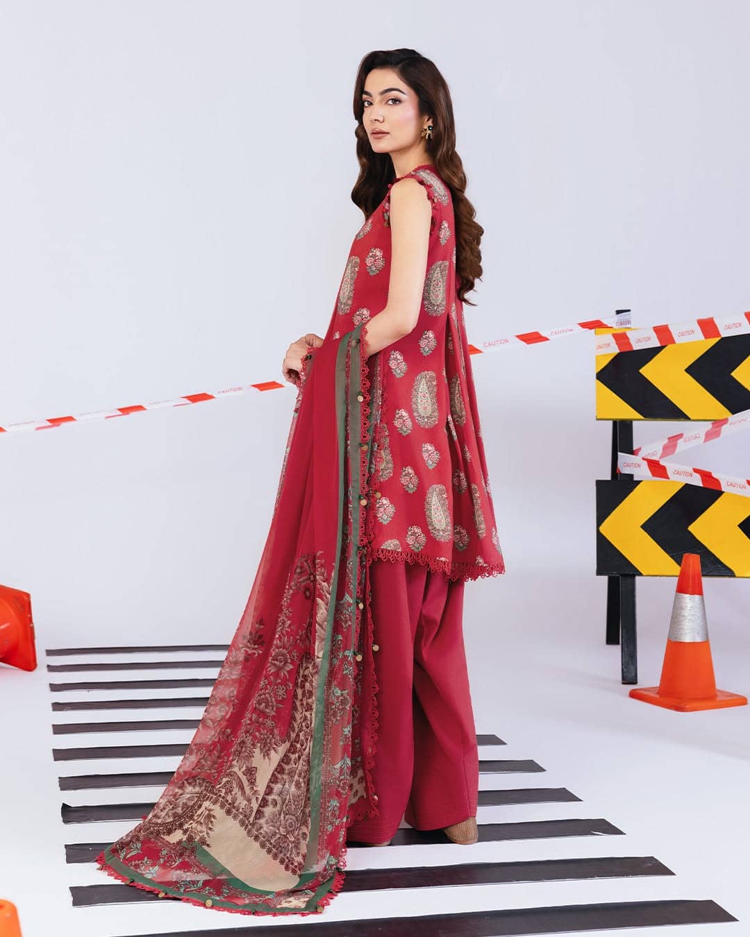 Maria B M Basics/Vol 2/Linen/Red/10 A