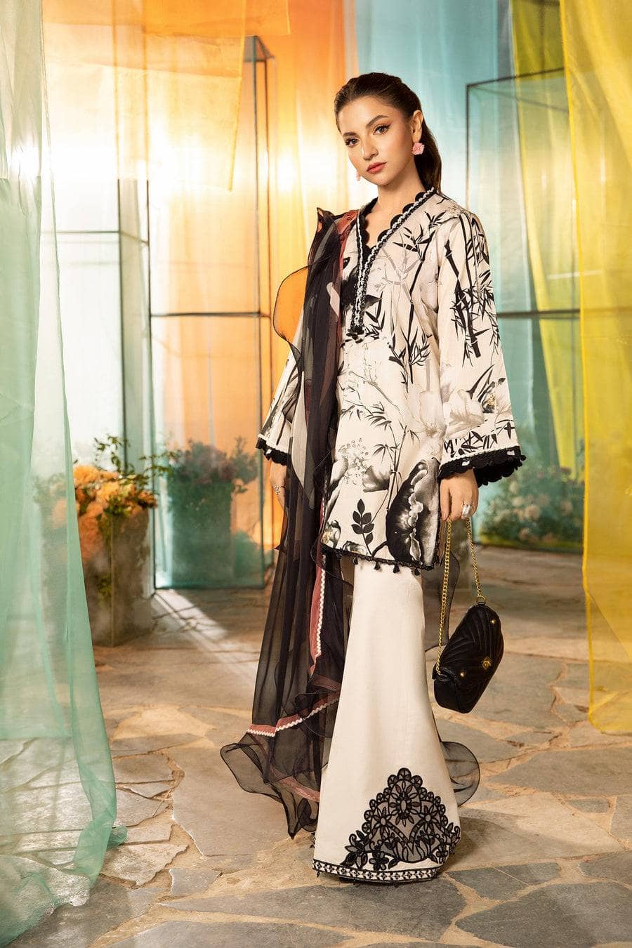 img_m_basics_awwal_boutique