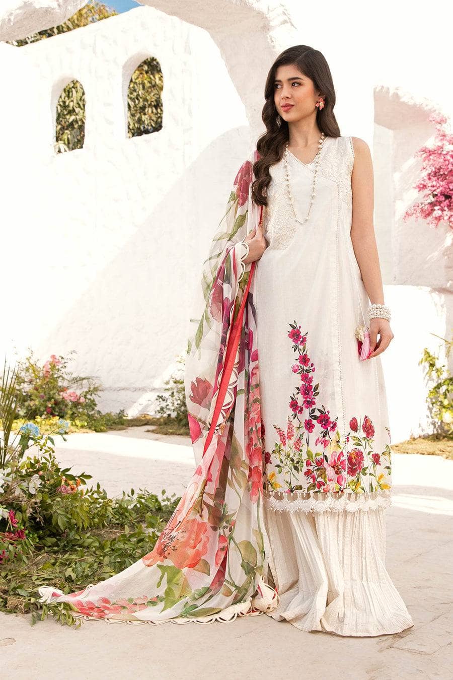 img_m_basics_awwal_boutique