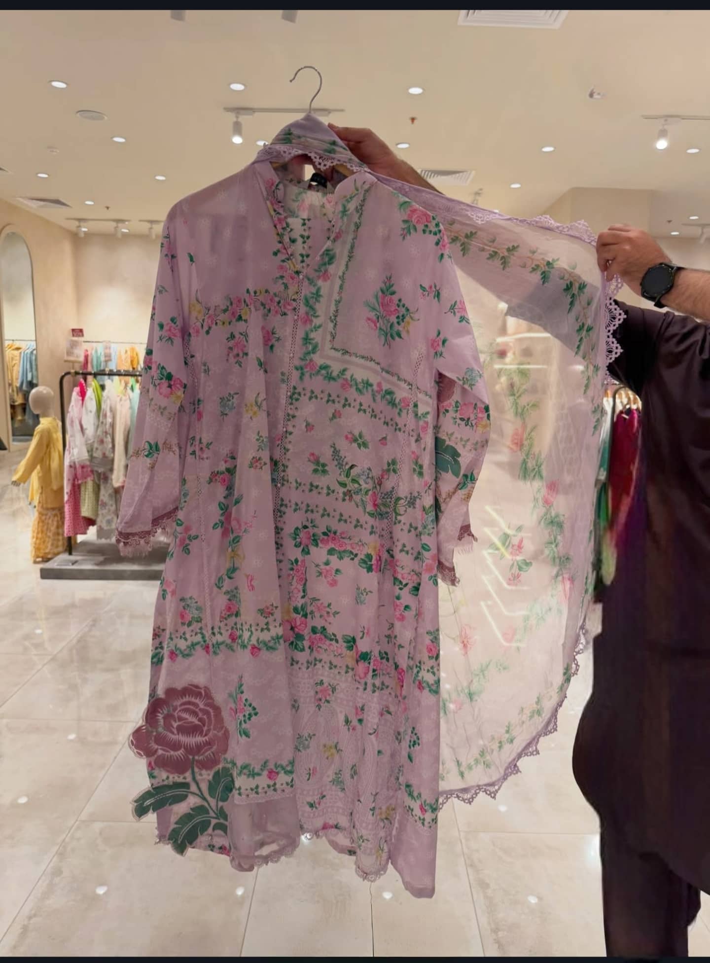 img_maria_b_m_prints_26_awwal_boutique