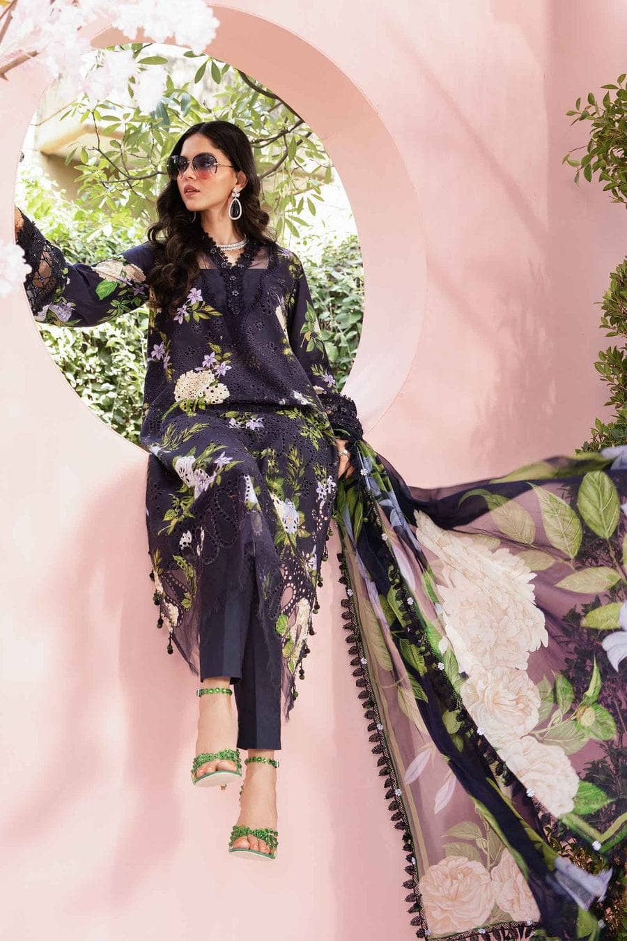 img_maria_b_lawn_awwal_boutique