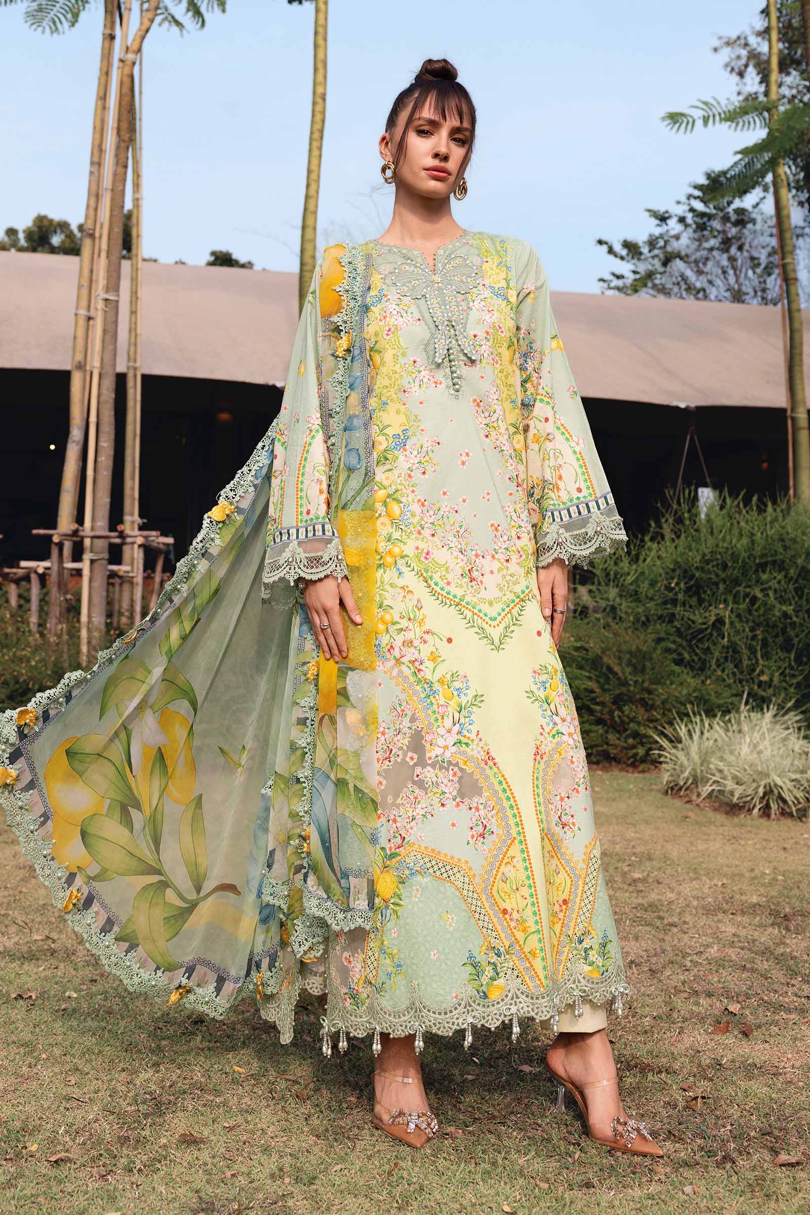 img_maria_b_lawn_awwal_boutique