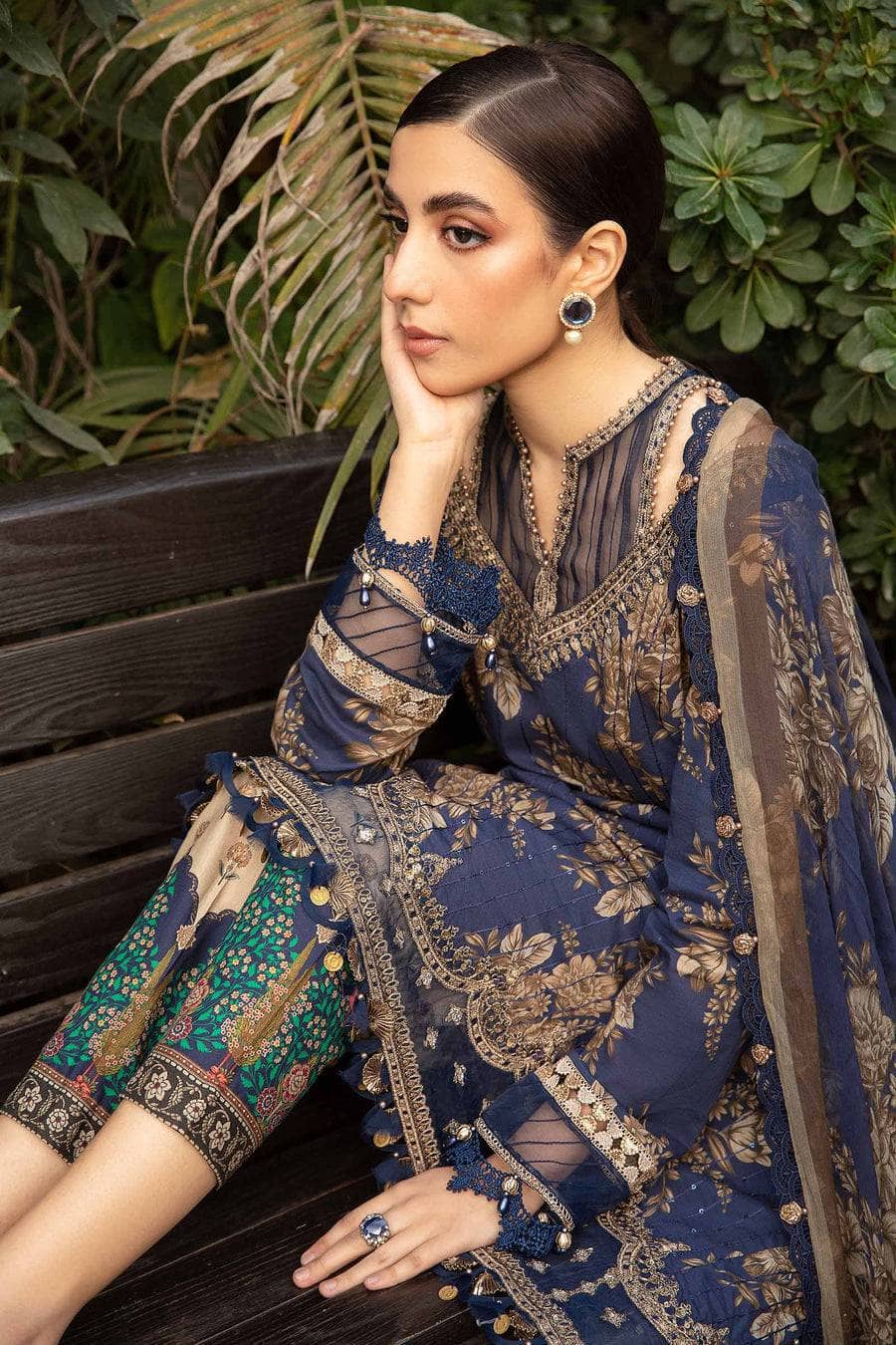 img_maria_b_m_prints_24_awwal_boutique