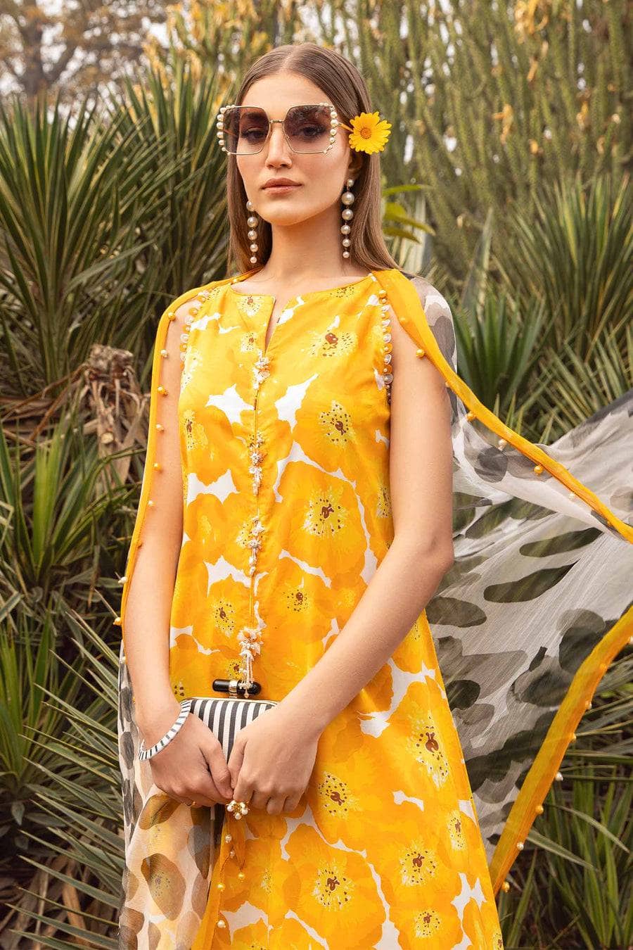 img_maria_b_m_prints_24_awwal_boutique